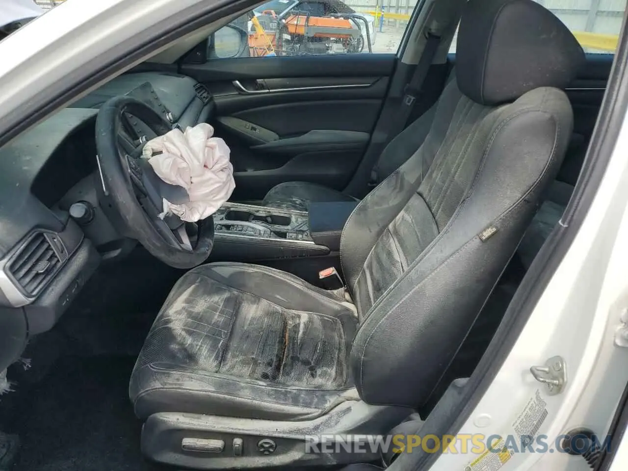 7 Photograph of a damaged car 1HGCV2F99LA012986 HONDA ACCORD 2020