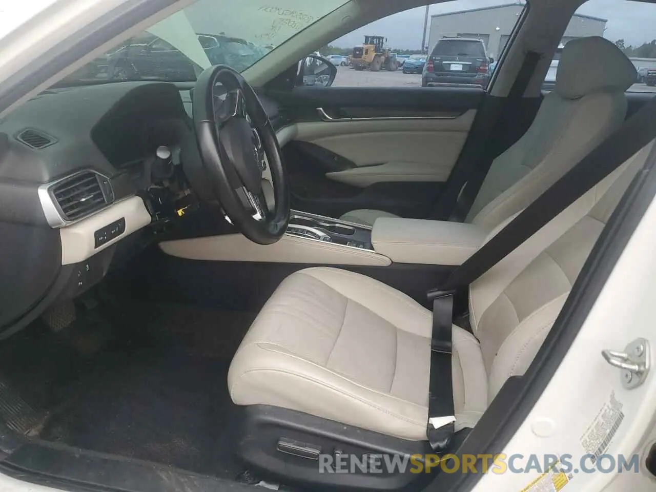 7 Photograph of a damaged car 1HGCV2F99LA020697 HONDA ACCORD 2020