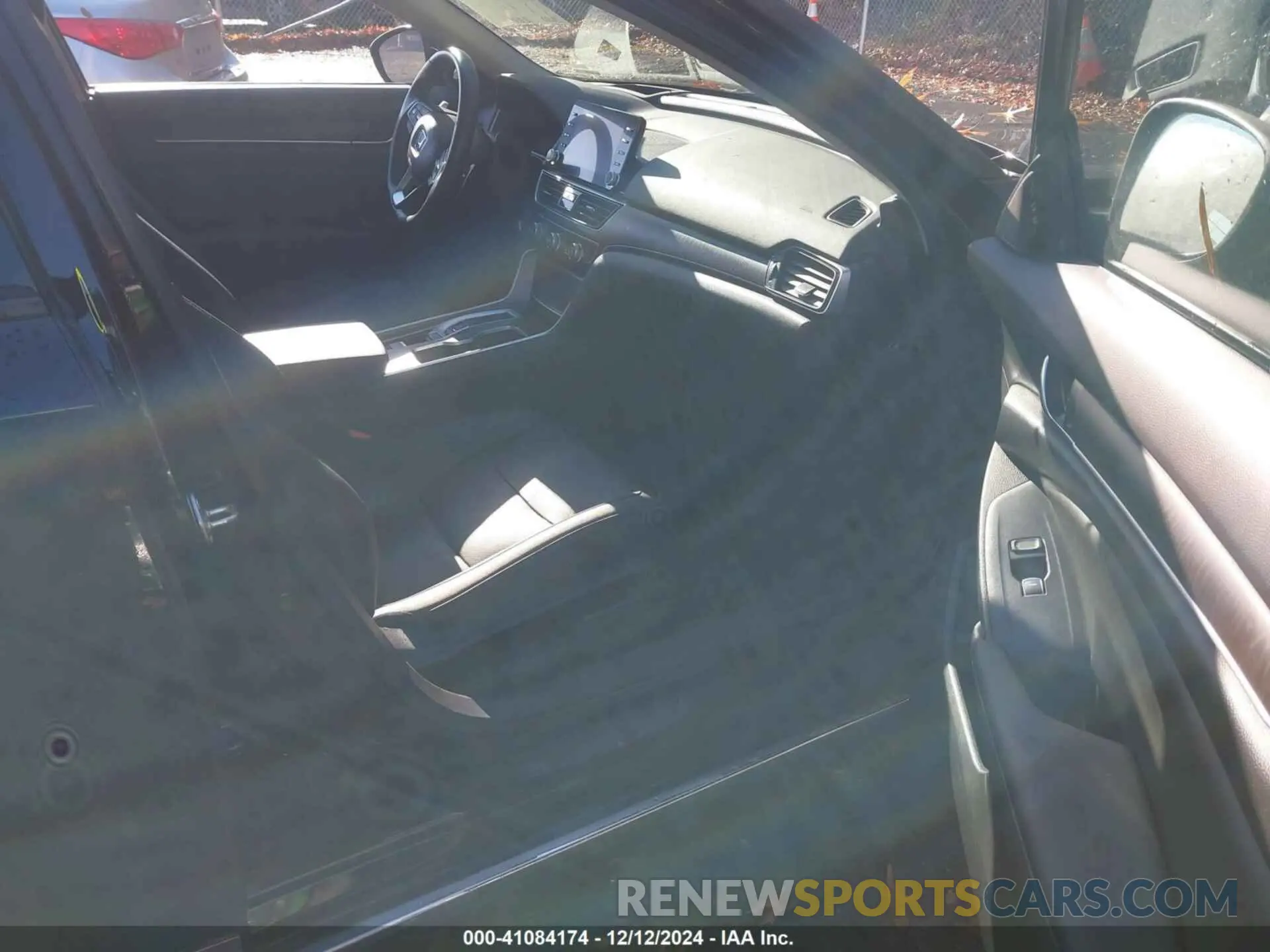 5 Photograph of a damaged car 1HGCV2F99LA022787 HONDA ACCORD 2020