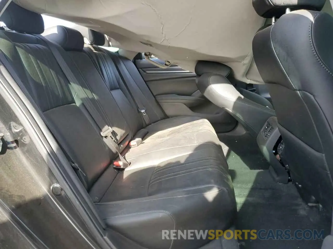 10 Photograph of a damaged car 1HGCV2F9XLA017050 HONDA ACCORD 2020
