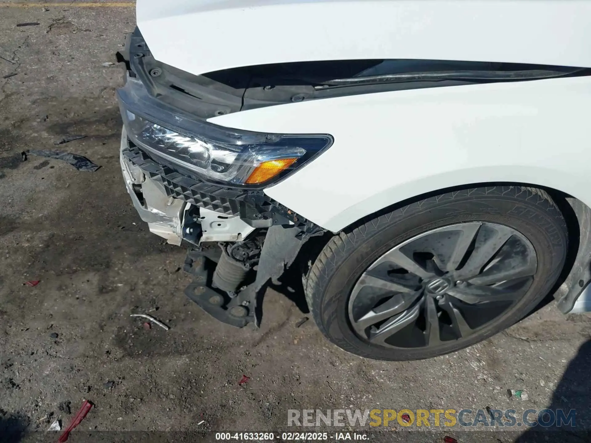 6 Photograph of a damaged car 1HGCV3F16LA015232 HONDA ACCORD 2020