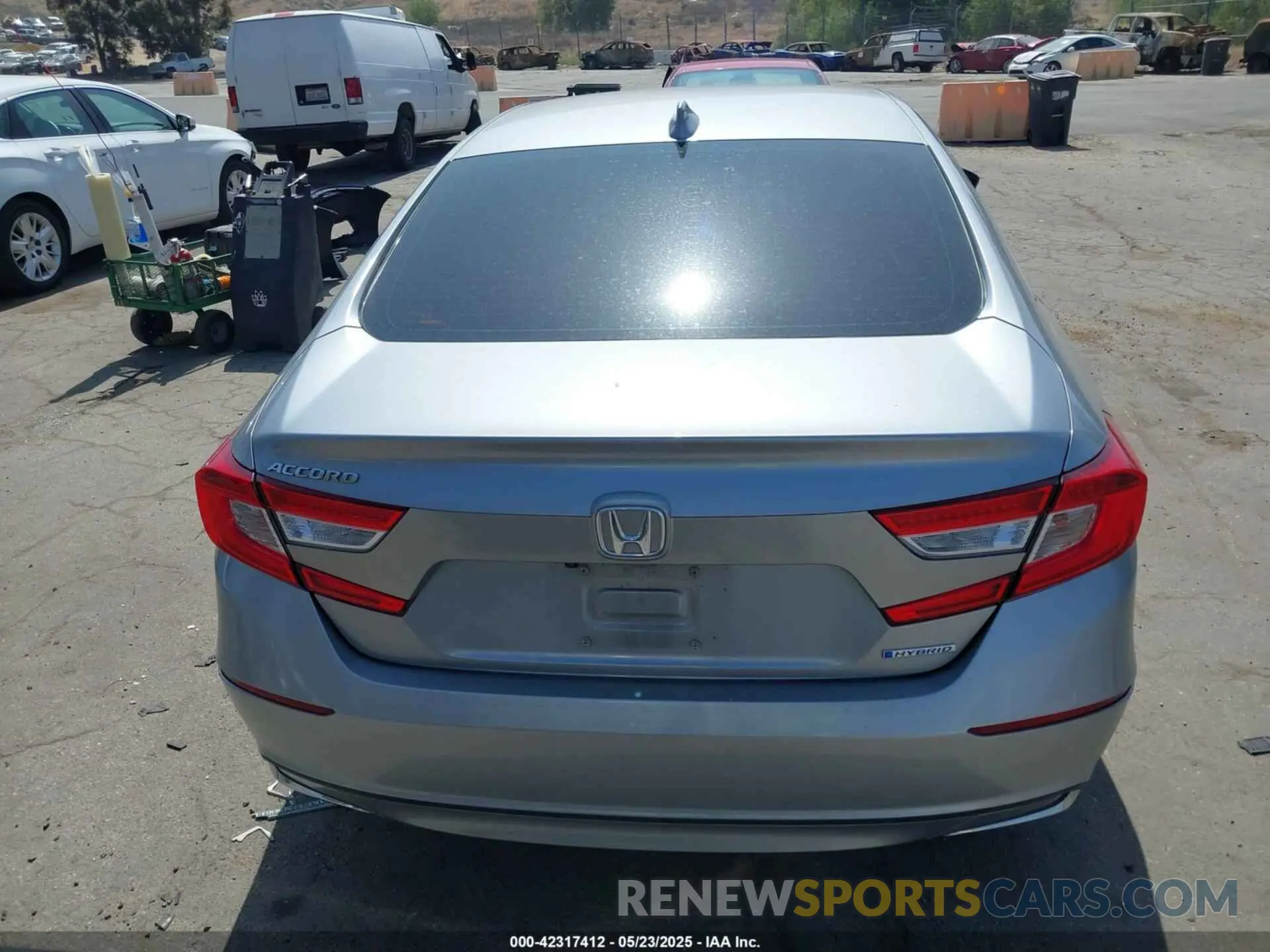 16 Photograph of a damaged car 1HGCV3F43LA007163 HONDA ACCORD 2020