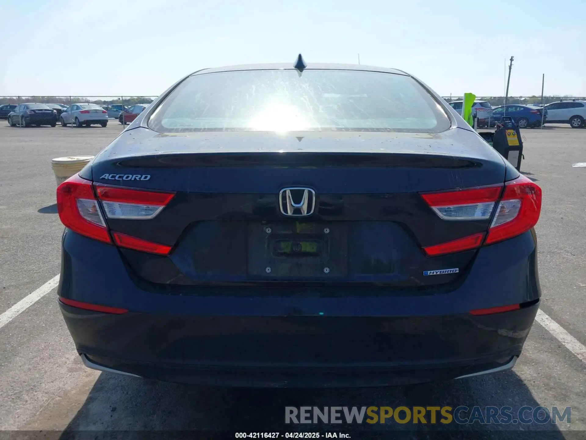 16 Photograph of a damaged car 1HGCV3F44LA004031 HONDA ACCORD 2020