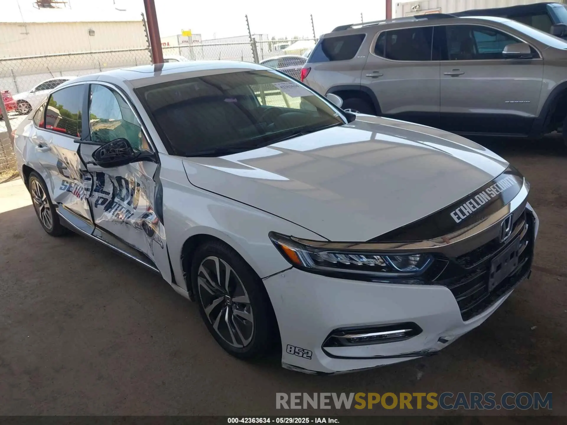 1 Photograph of a damaged car 1HGCV3F46LA012356 HONDA ACCORD 2020