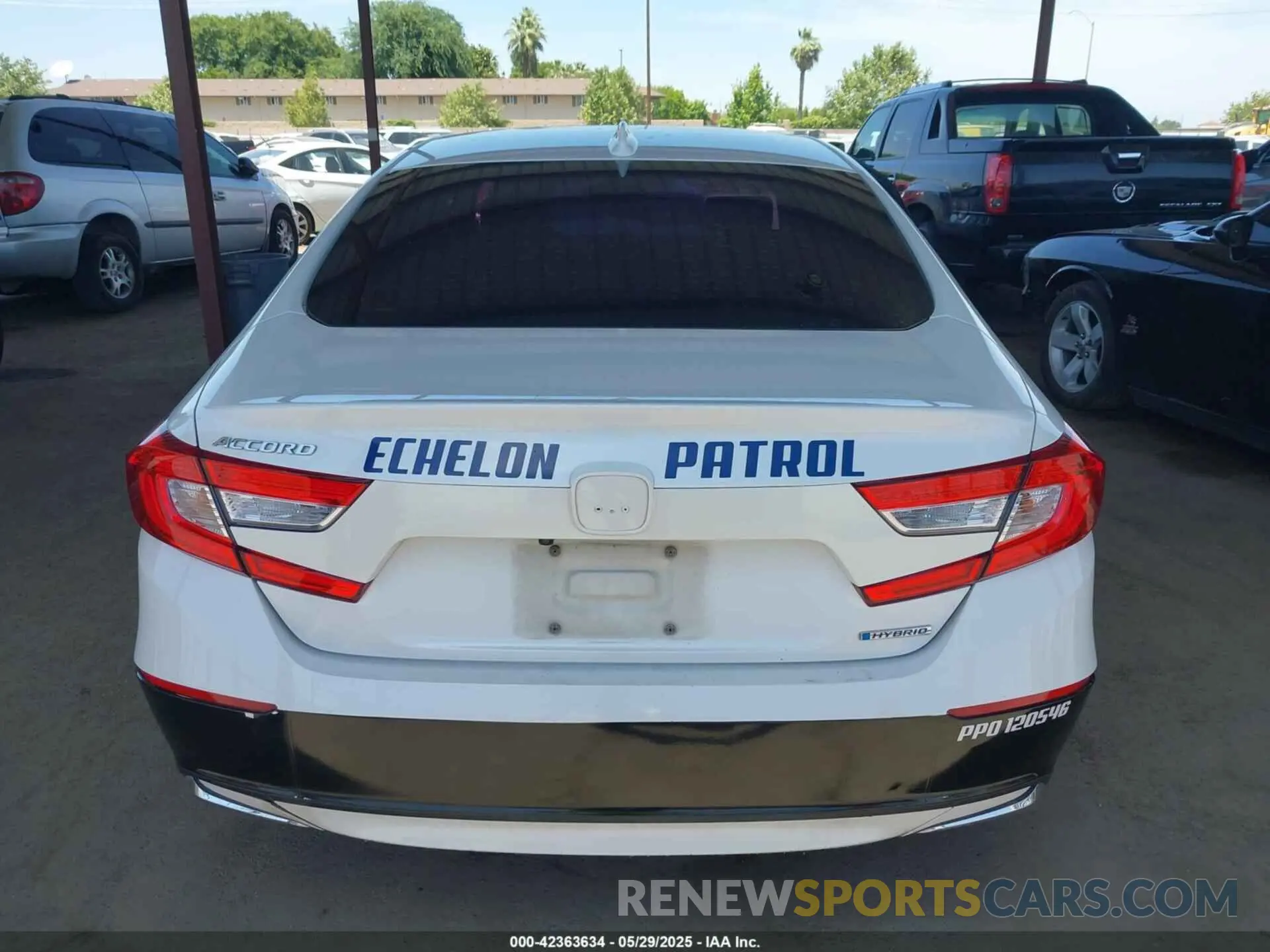 16 Photograph of a damaged car 1HGCV3F46LA012356 HONDA ACCORD 2020