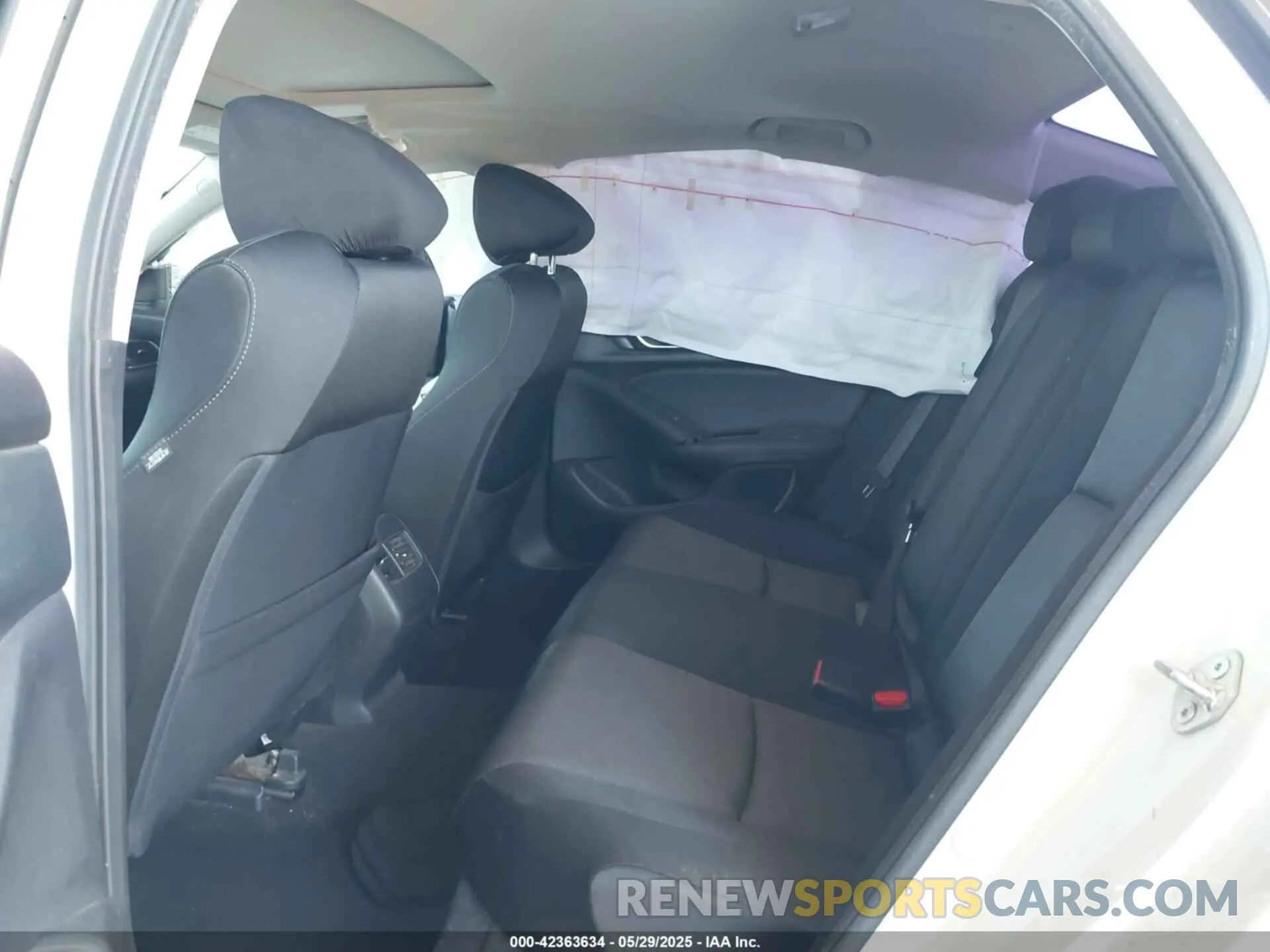 8 Photograph of a damaged car 1HGCV3F46LA012356 HONDA ACCORD 2020