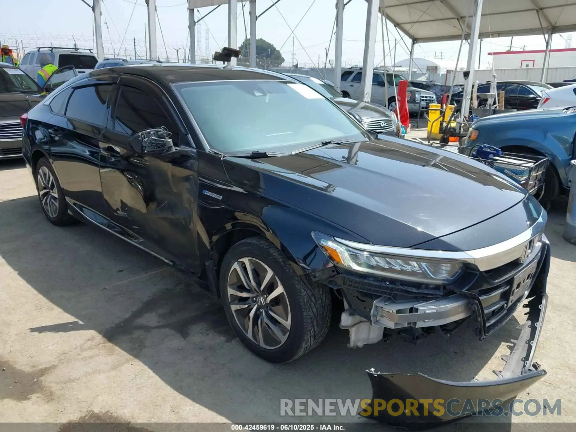 1 Photograph of a damaged car 1HGCV3F47LA001978 HONDA ACCORD 2020
