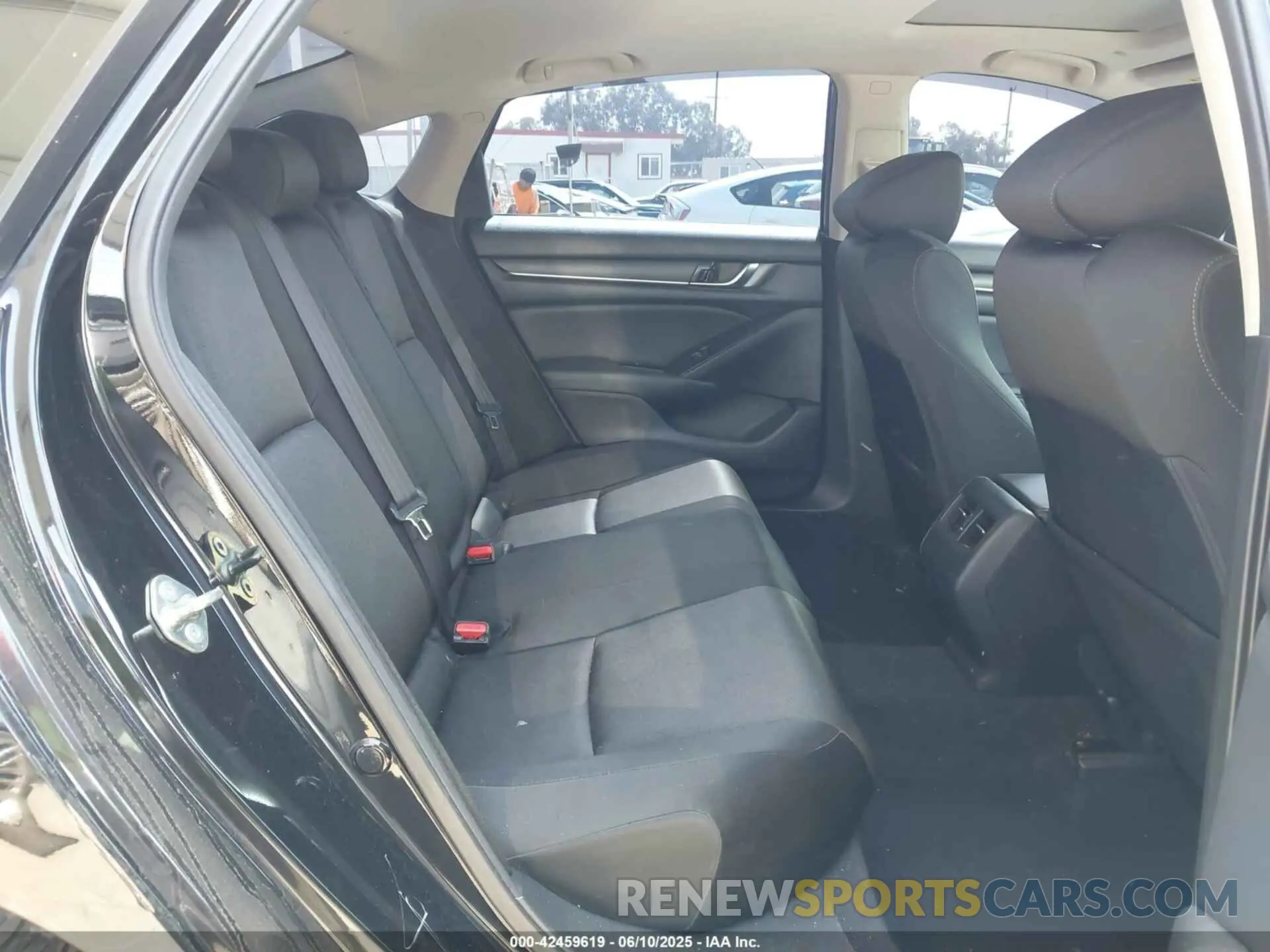 8 Photograph of a damaged car 1HGCV3F47LA001978 HONDA ACCORD 2020