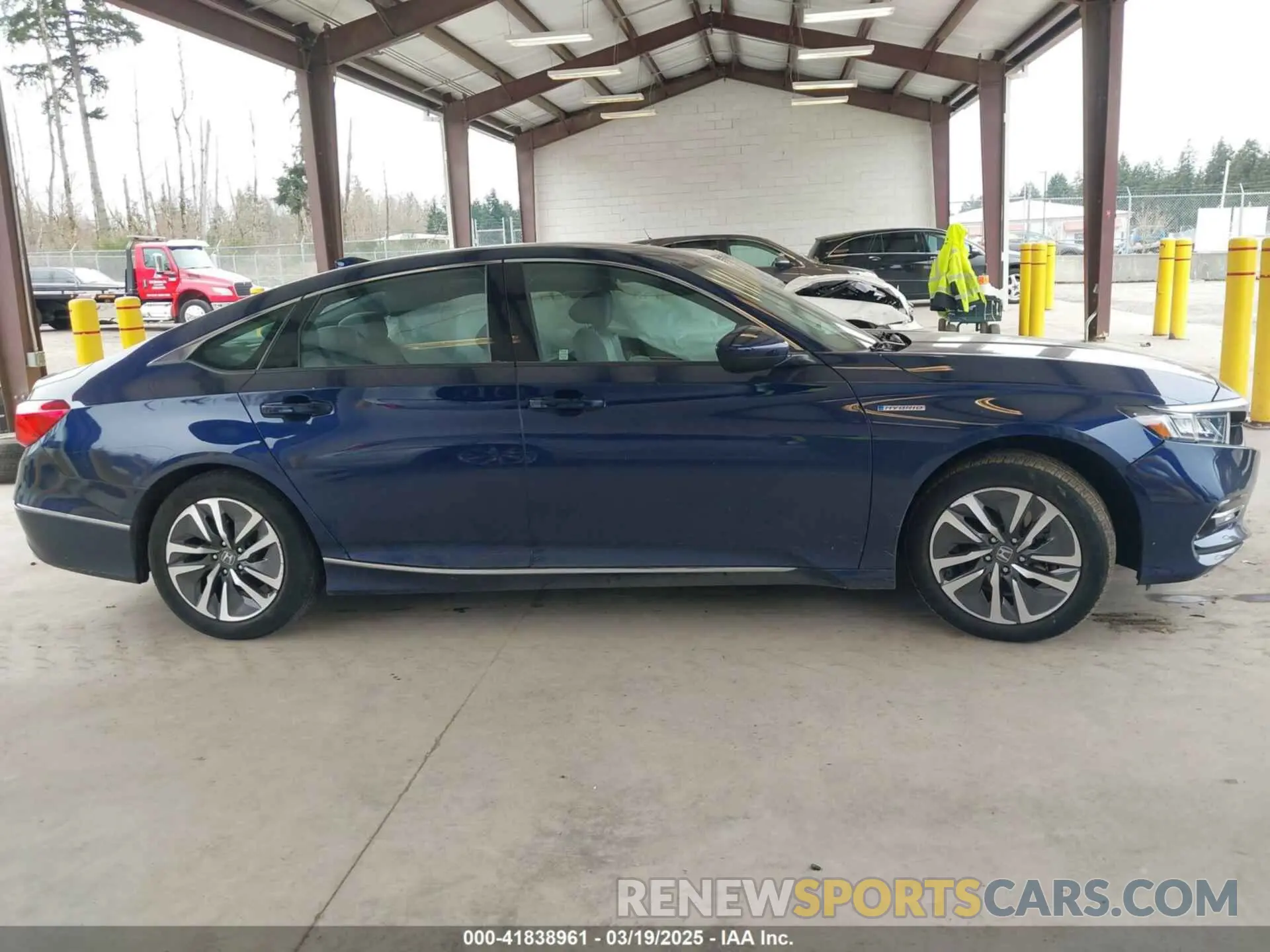 14 Photograph of a damaged car 1HGCV3F4XLA008004 HONDA ACCORD 2020