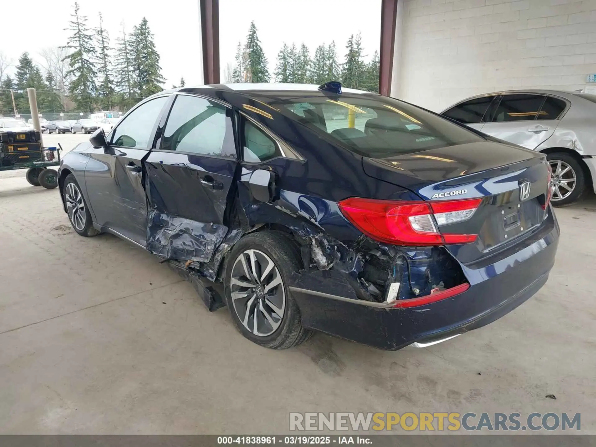 3 Photograph of a damaged car 1HGCV3F4XLA008004 HONDA ACCORD 2020
