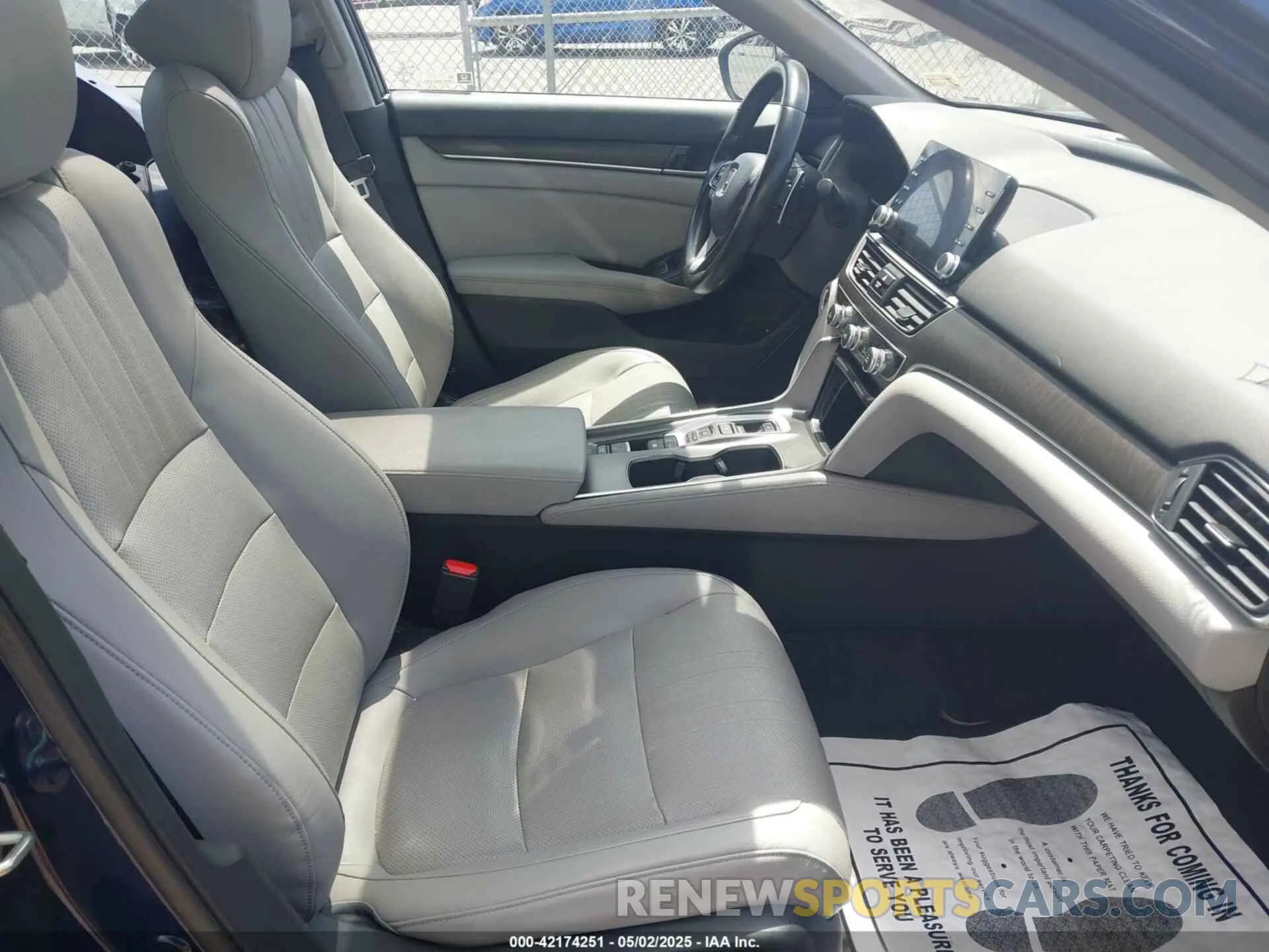 5 Photograph of a damaged car 1HGCV3F55LA006332 HONDA ACCORD 2020