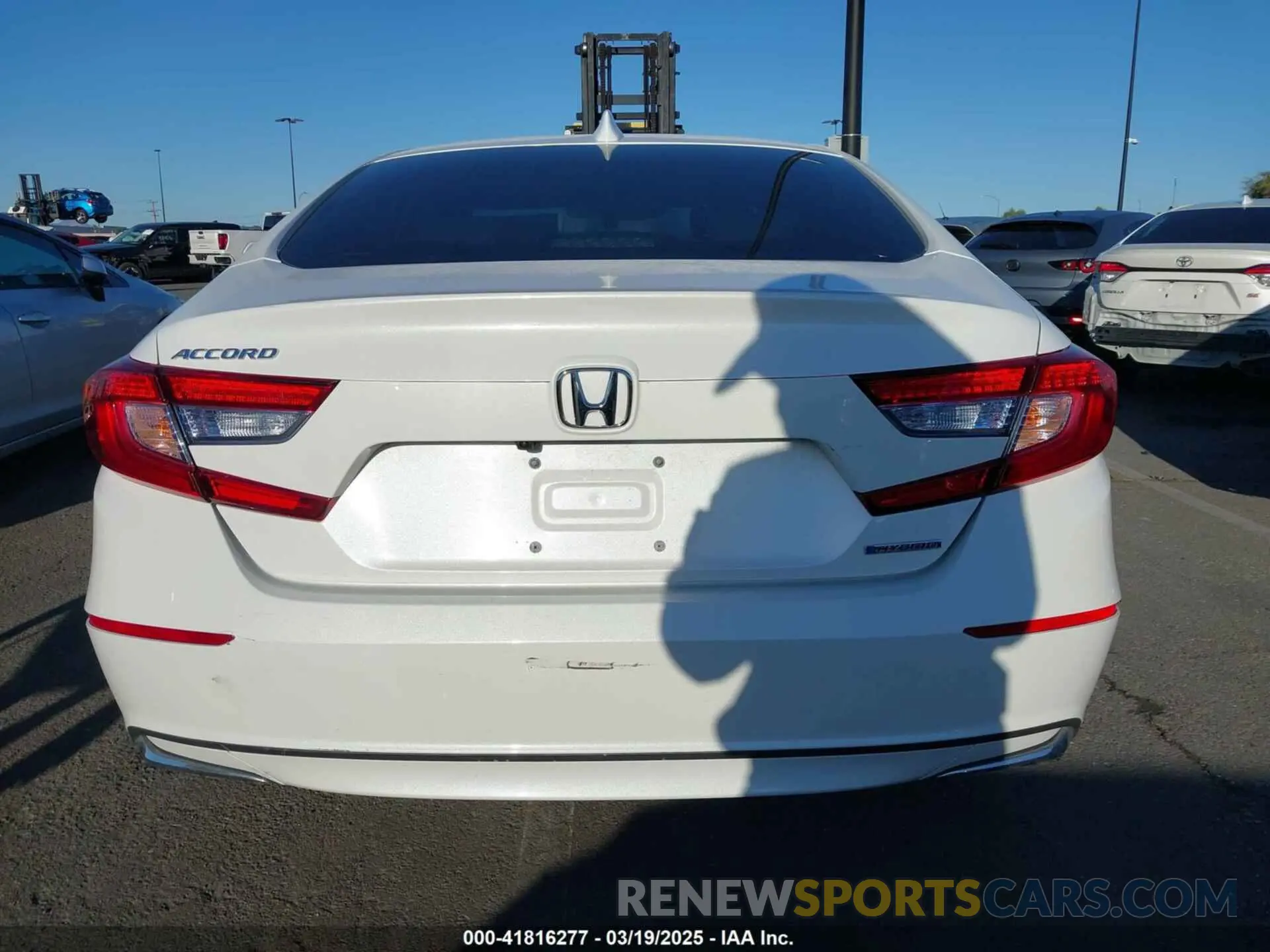 16 Photograph of a damaged car 1HGCV3F57LA017008 HONDA ACCORD 2020