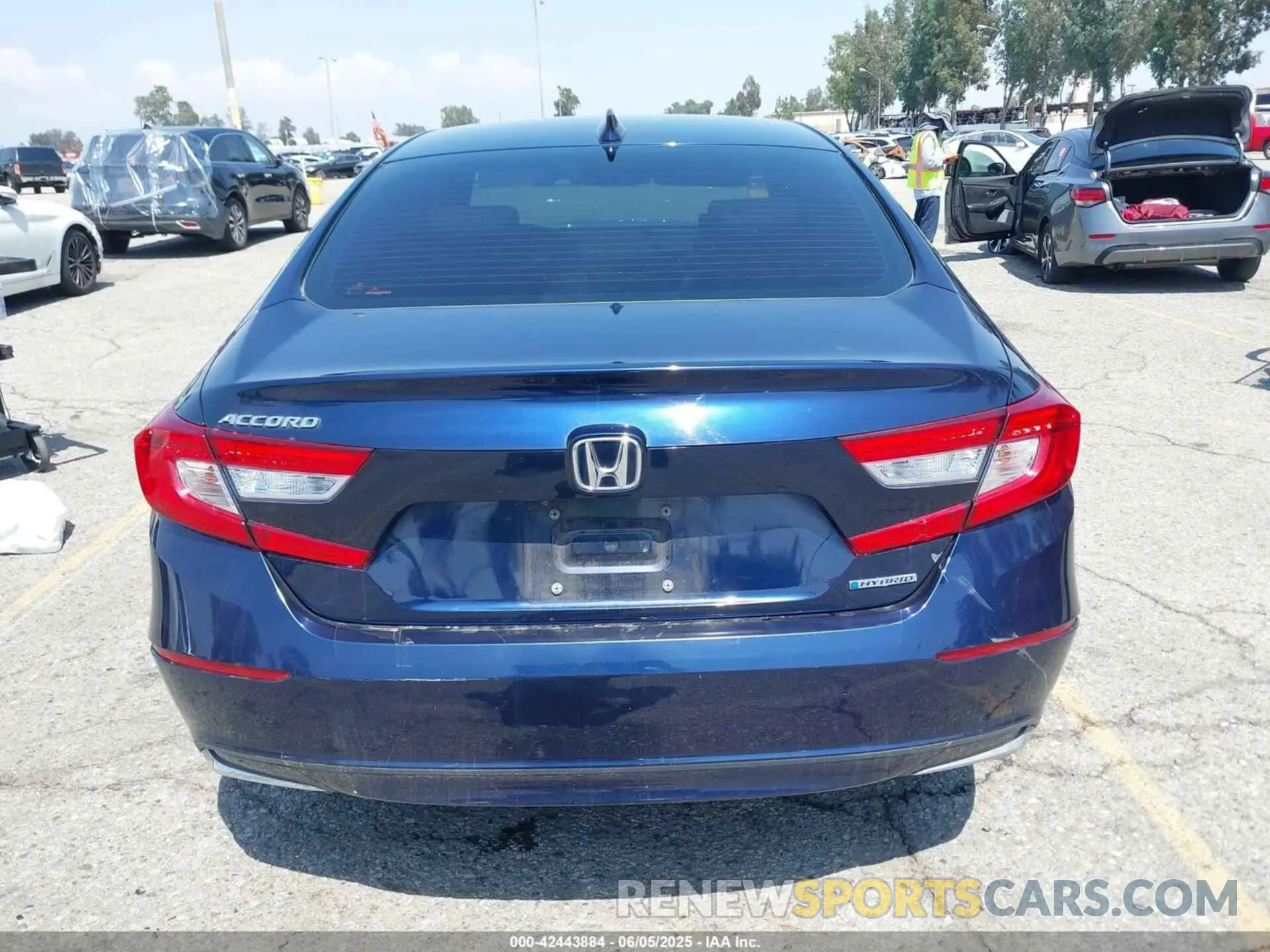 16 Photograph of a damaged car 1HGCV3F58LA006311 HONDA ACCORD 2020