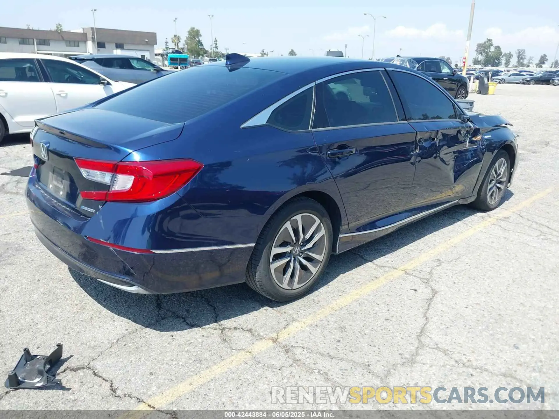 4 Photograph of a damaged car 1HGCV3F58LA006311 HONDA ACCORD 2020