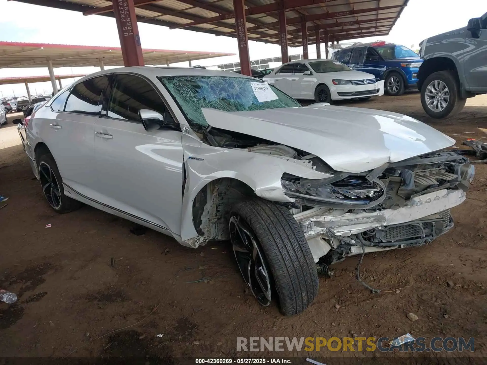1 Photograph of a damaged car 1HGCV3F90LA002627 HONDA ACCORD 2020