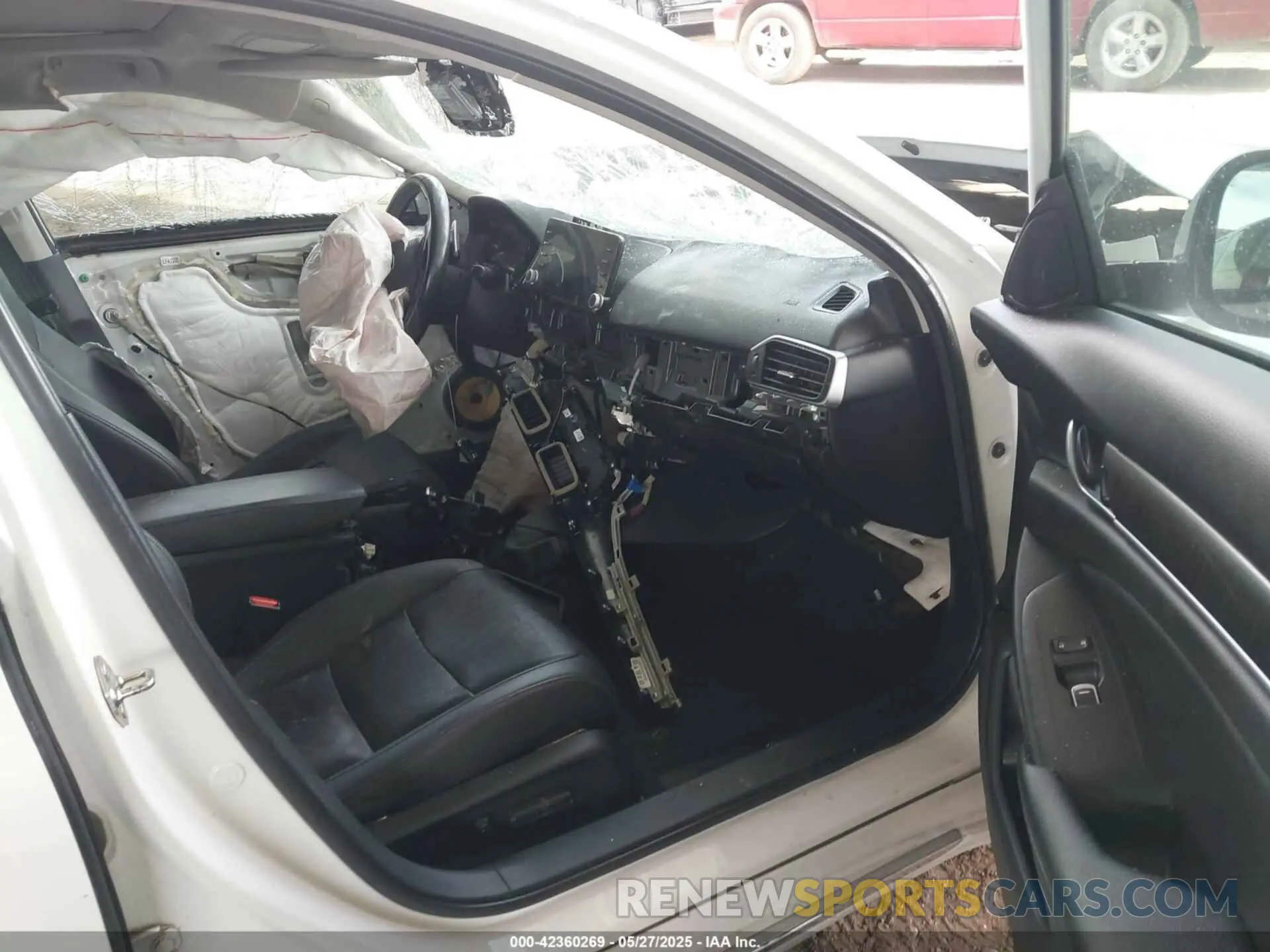 5 Photograph of a damaged car 1HGCV3F90LA002627 HONDA ACCORD 2020
