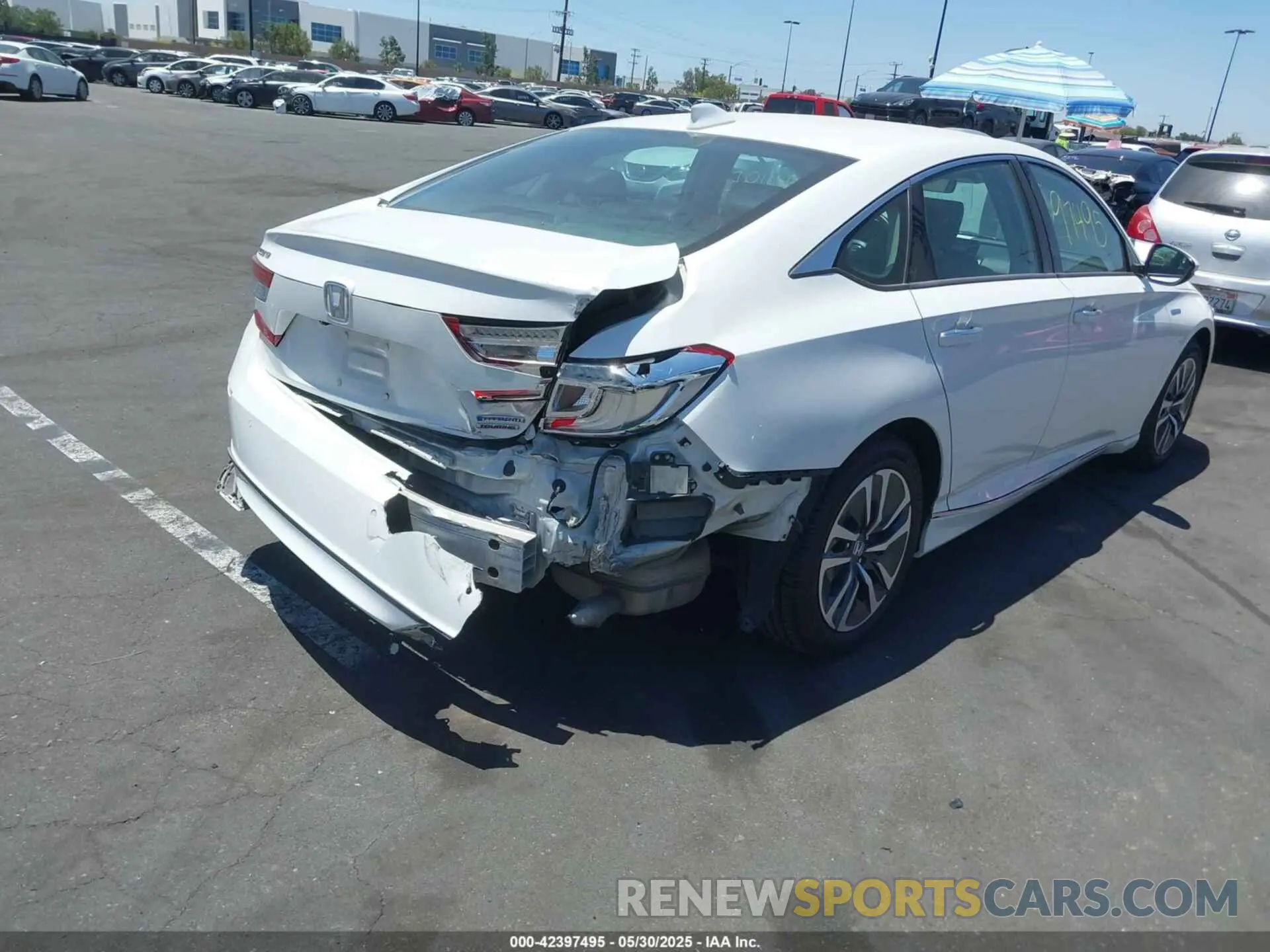 6 Photograph of a damaged car 1HGCV3F90LA014020 HONDA ACCORD 2020