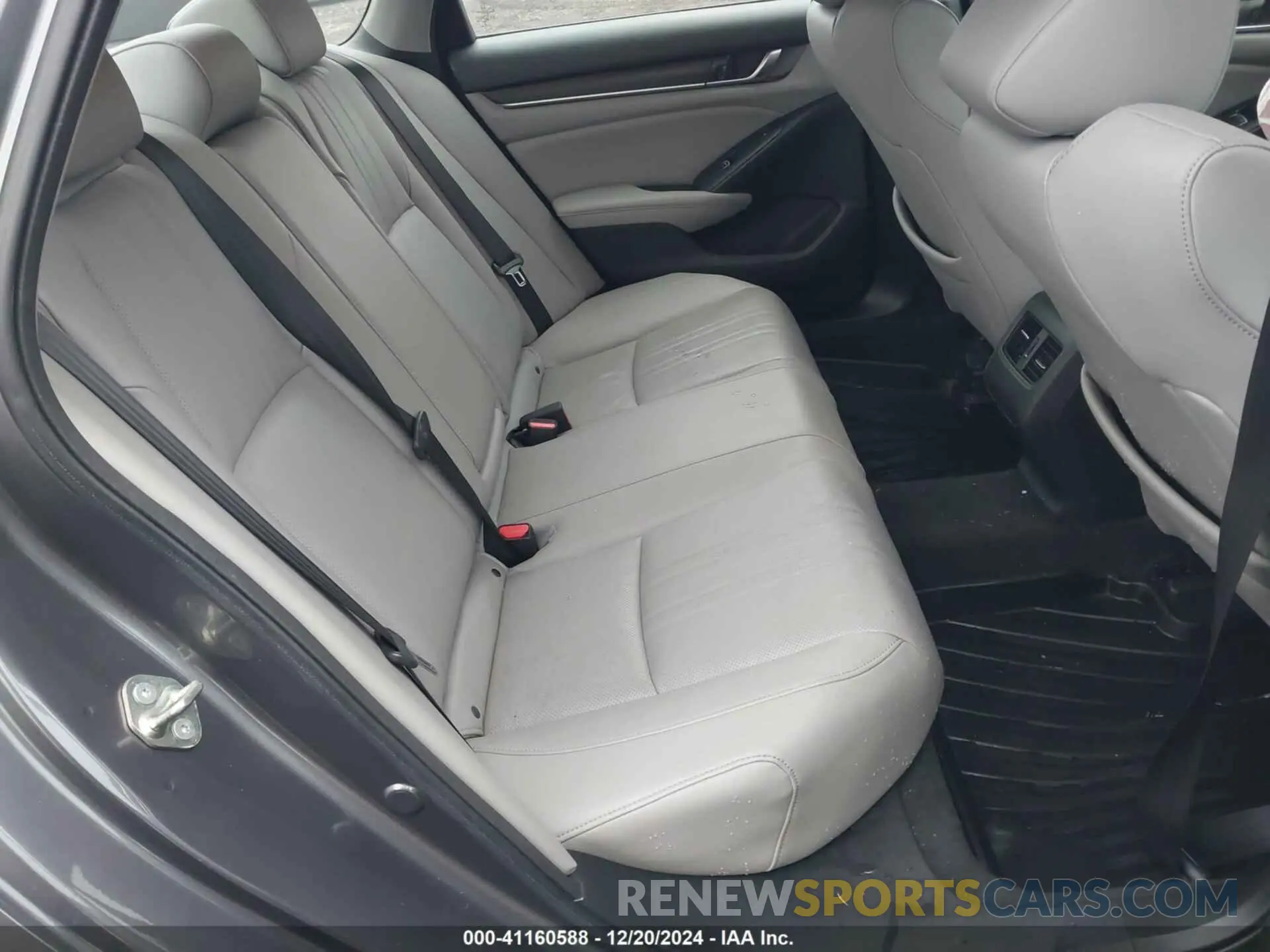 8 Photograph of a damaged car 1HGCV3F91LA009294 HONDA ACCORD 2020