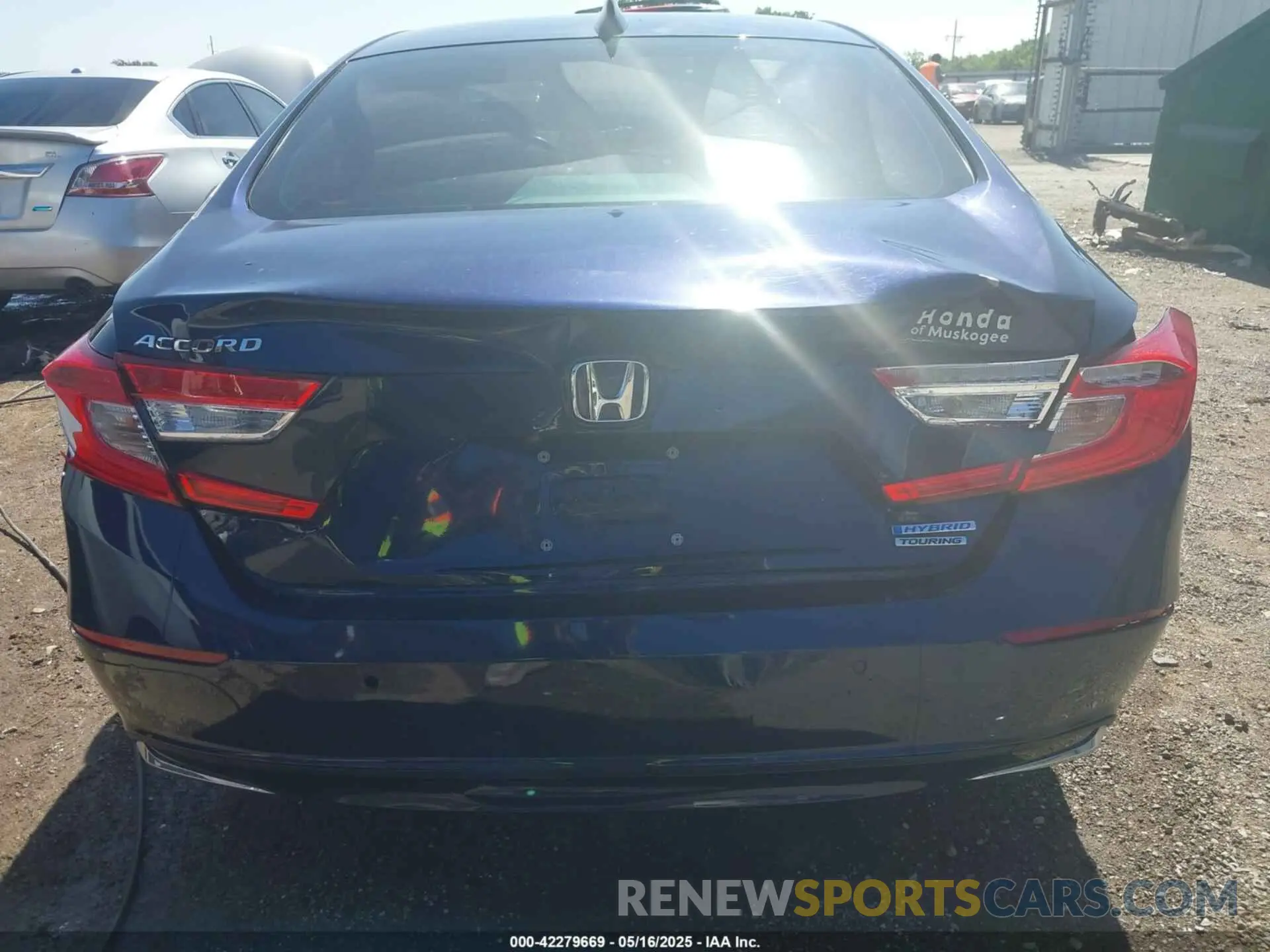 6 Photograph of a damaged car 1HGCV3F92LA008753 HONDA ACCORD 2020
