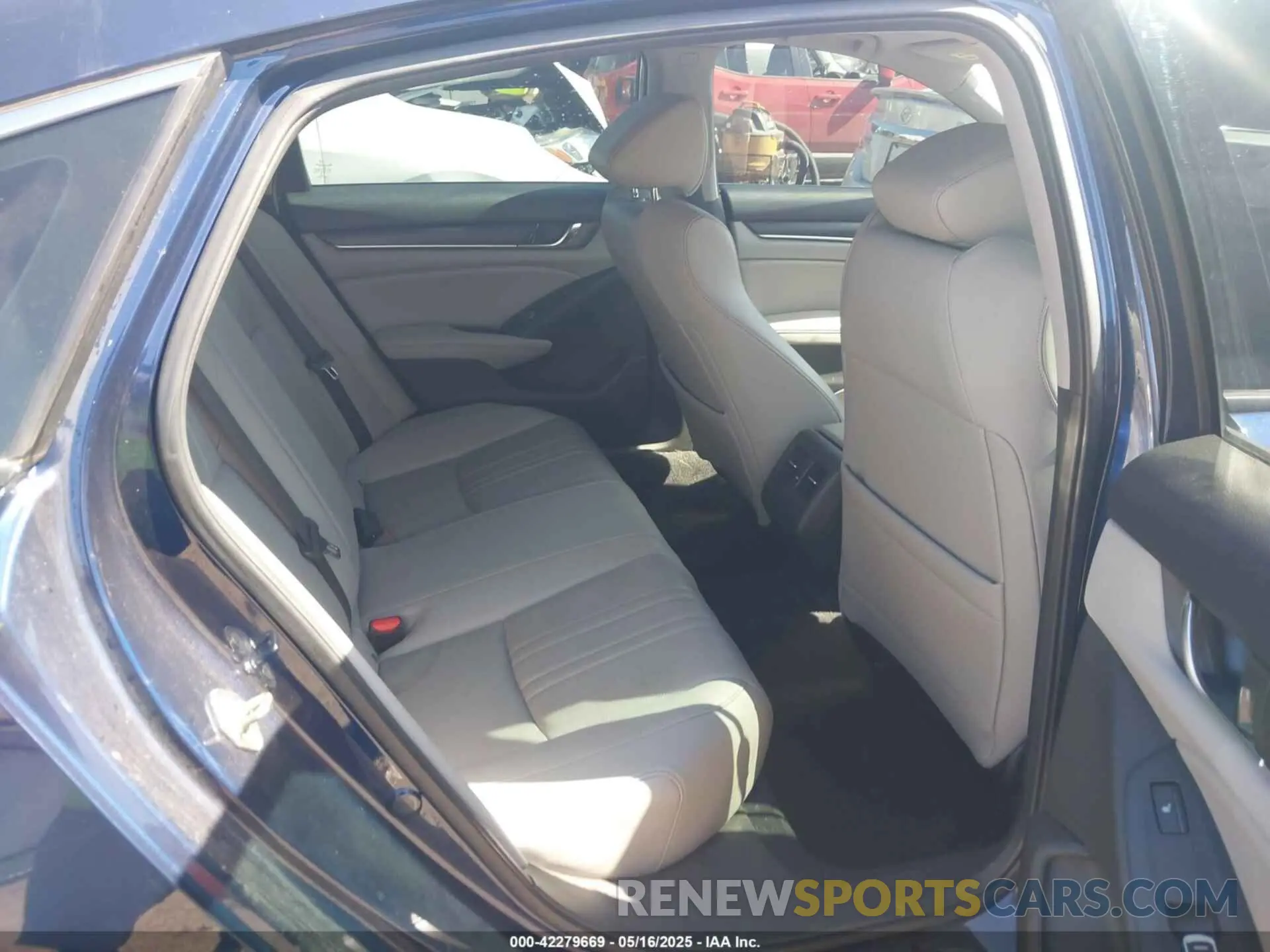 8 Photograph of a damaged car 1HGCV3F92LA008753 HONDA ACCORD 2020