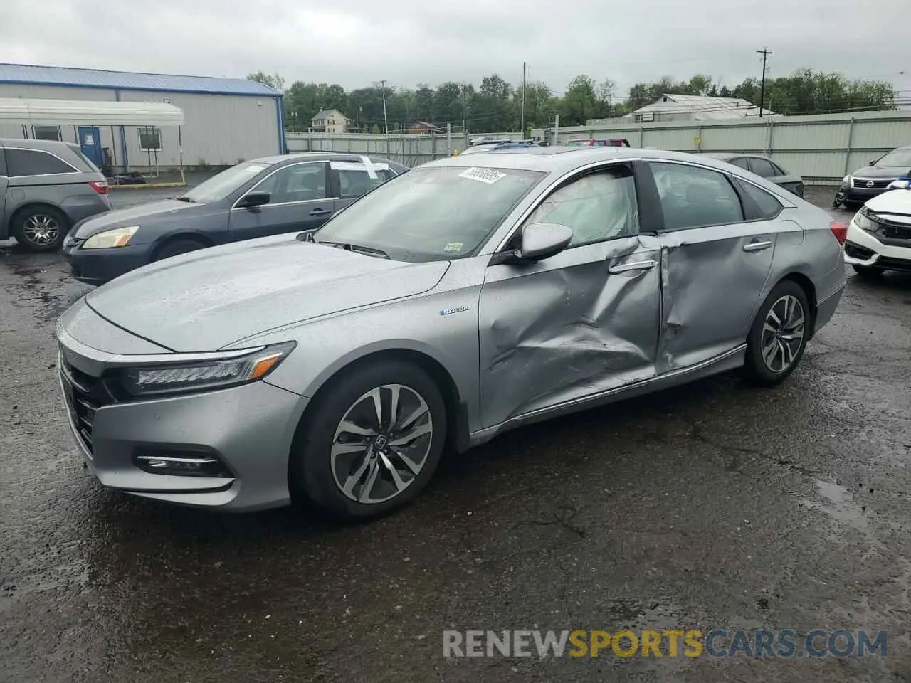 1 Photograph of a damaged car 1HGCV3F95LA003482 HONDA ACCORD 2020