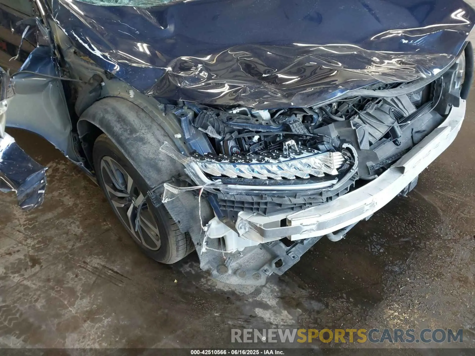 6 Photograph of a damaged car 1HGCV3F95LA012182 HONDA ACCORD 2020