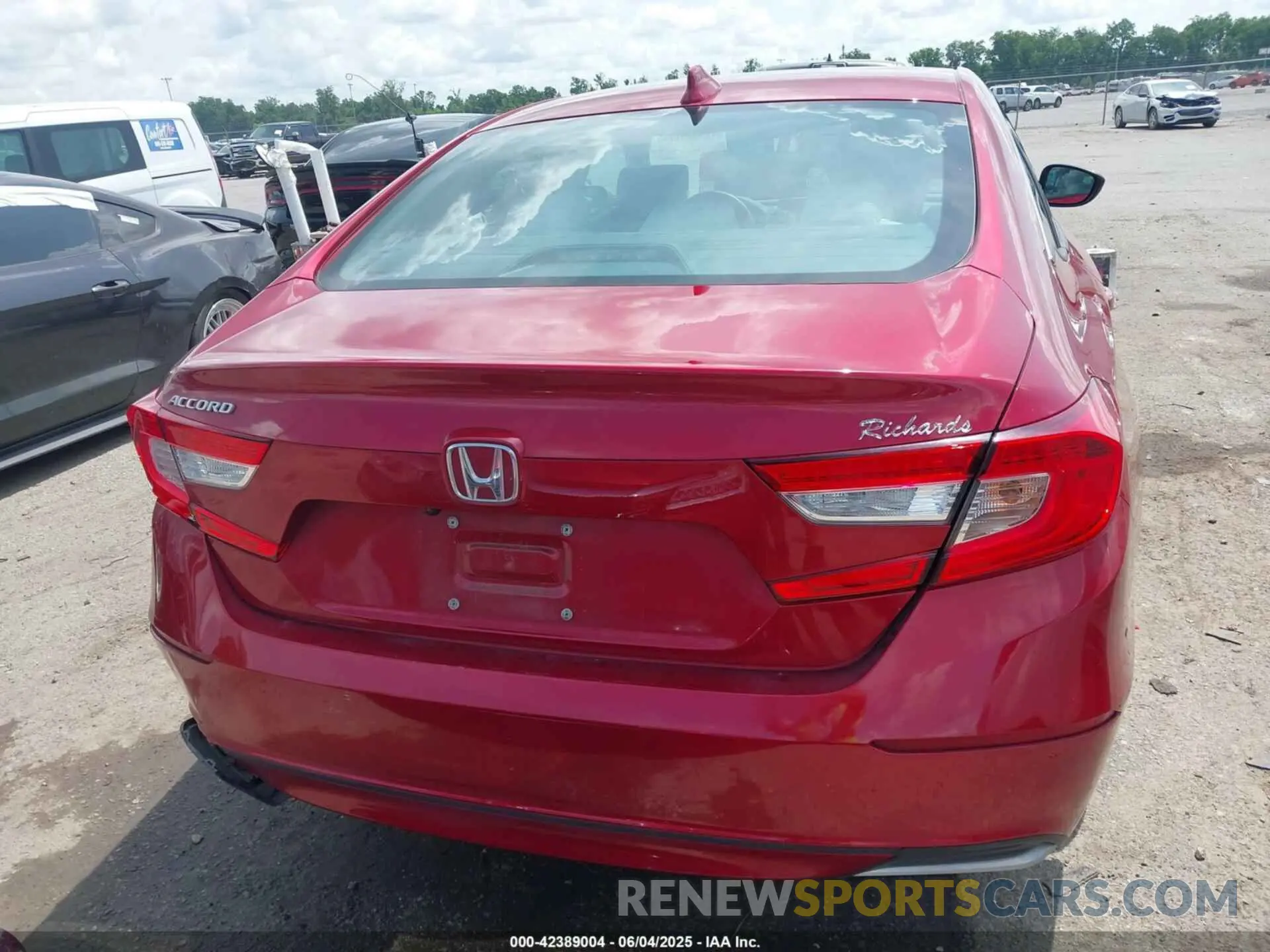 16 Photograph of a damaged car 1HGCV1F10MA028435 HONDA ACCORD 2021