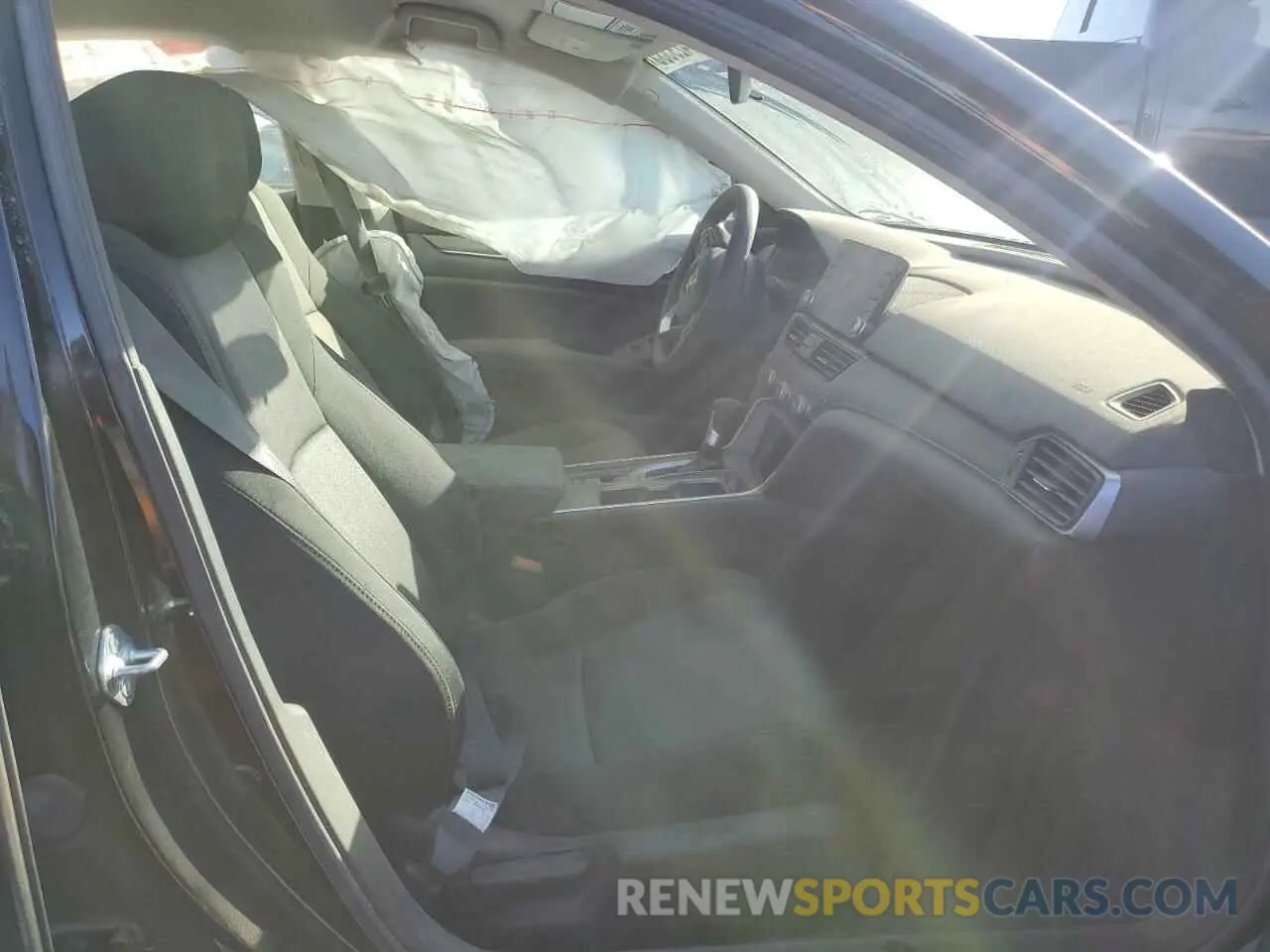 7 Photograph of a damaged car 1HGCV1F10MA033313 HONDA ACCORD 2021