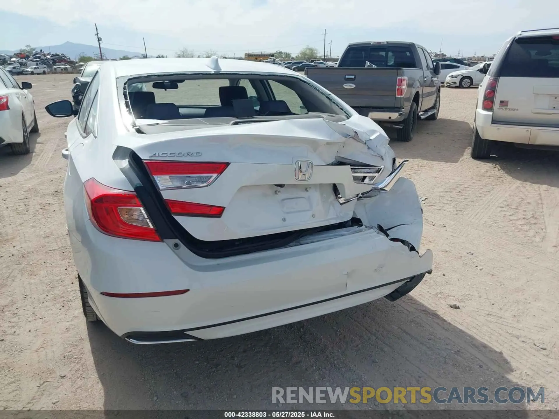 16 Photograph of a damaged car 1HGCV1F11MA052856 HONDA ACCORD 2021
