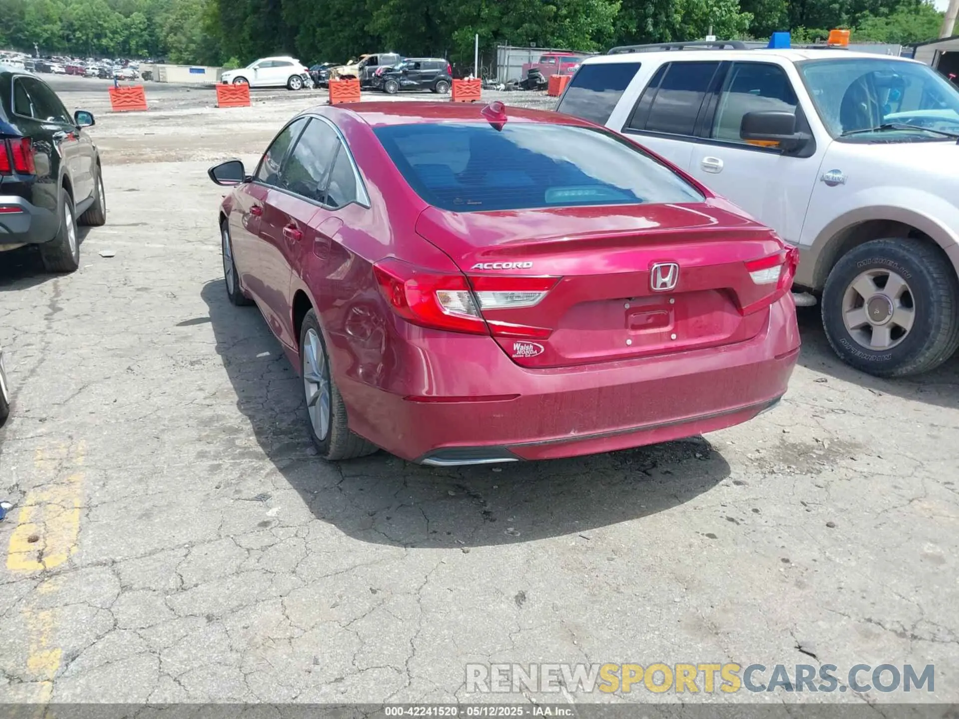 3 Photograph of a damaged car 1HGCV1F11MA076073 HONDA ACCORD 2021