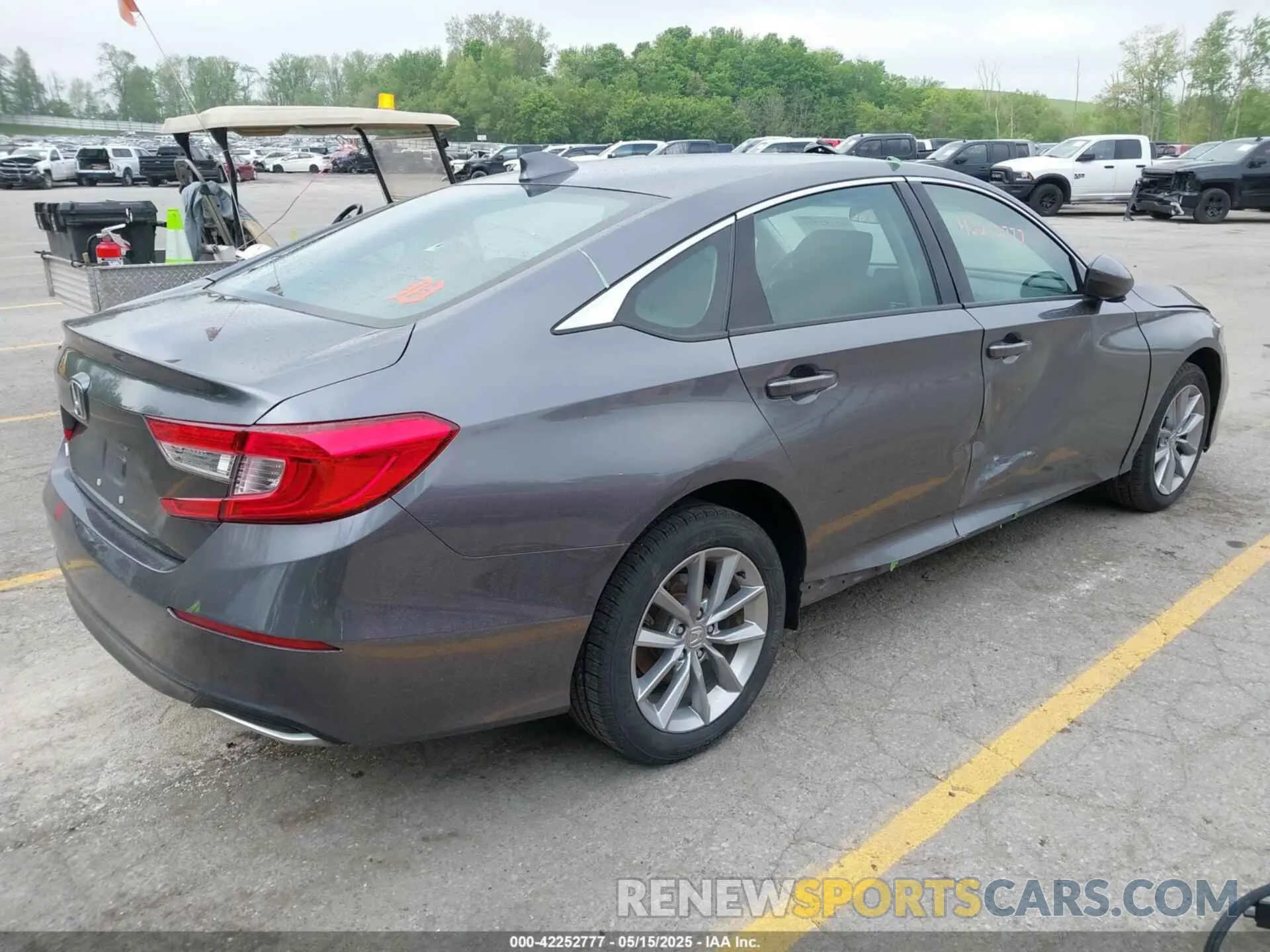 4 Photograph of a damaged car 1HGCV1F13MA085518 HONDA ACCORD 2021