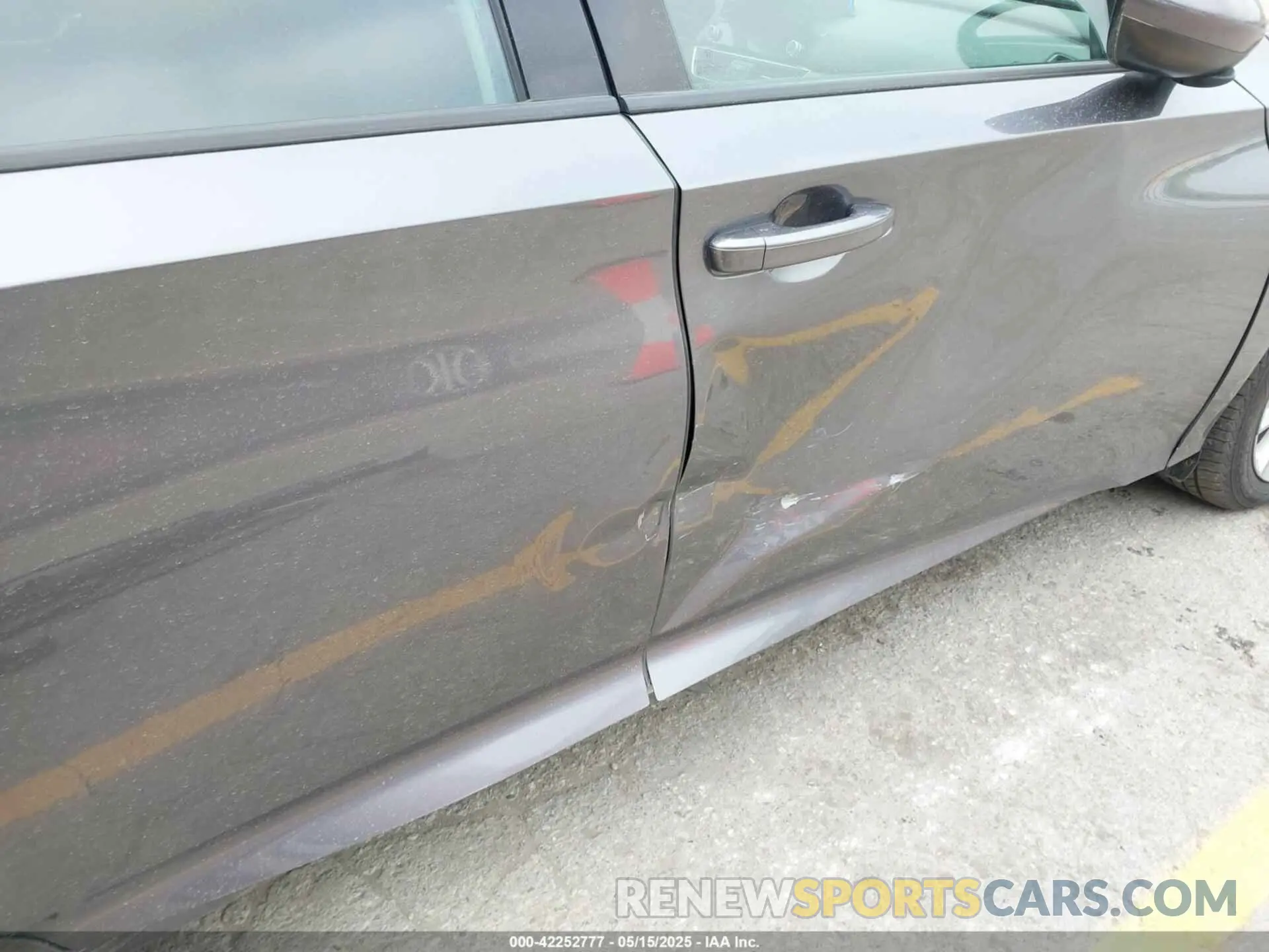 6 Photograph of a damaged car 1HGCV1F13MA085518 HONDA ACCORD 2021