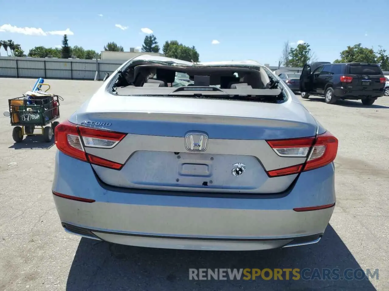 6 Photograph of a damaged car 1HGCV1F14MA068906 HONDA ACCORD 2021