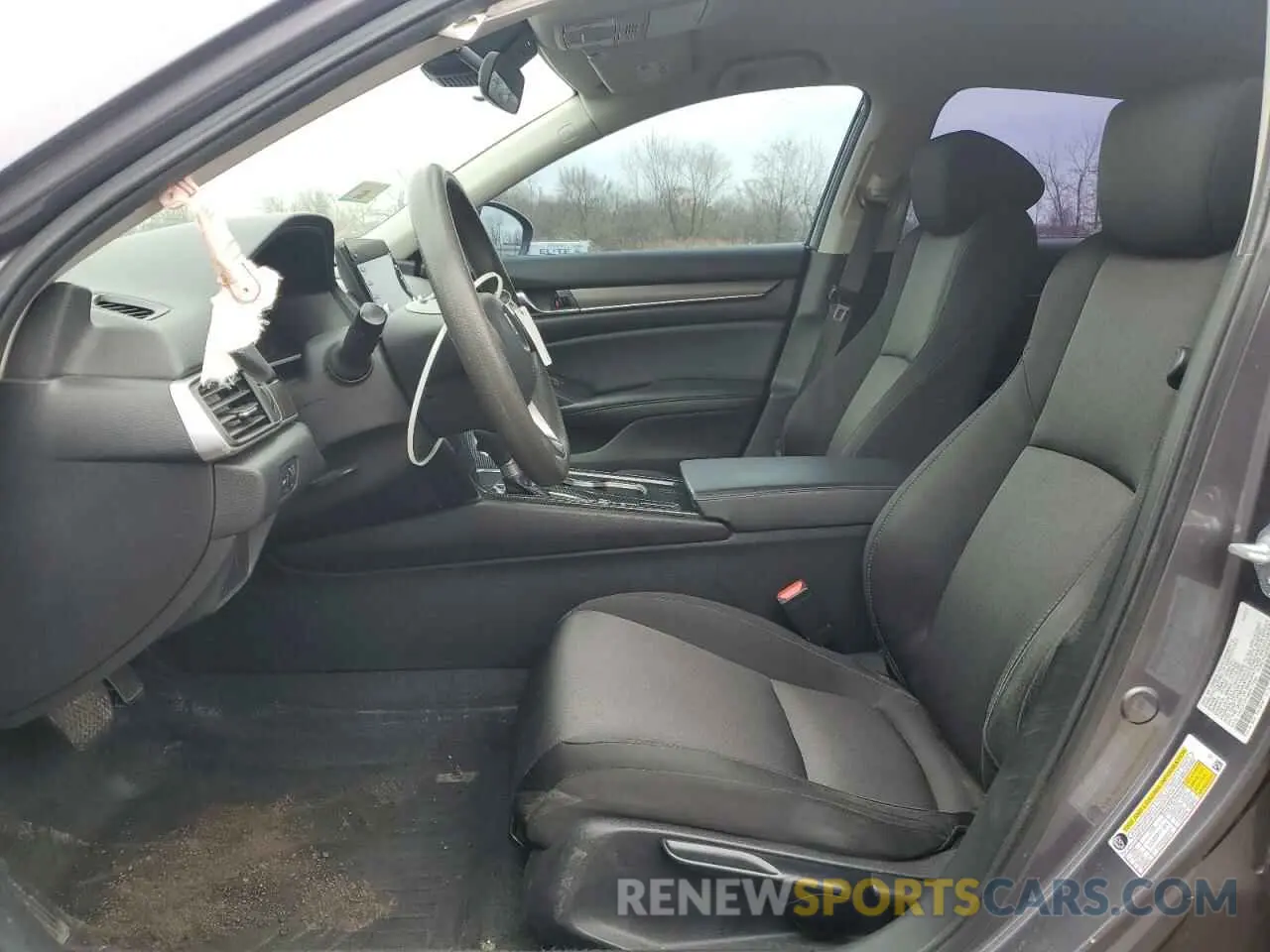 7 Photograph of a damaged car 1HGCV1F14MA117540 HONDA ACCORD 2021