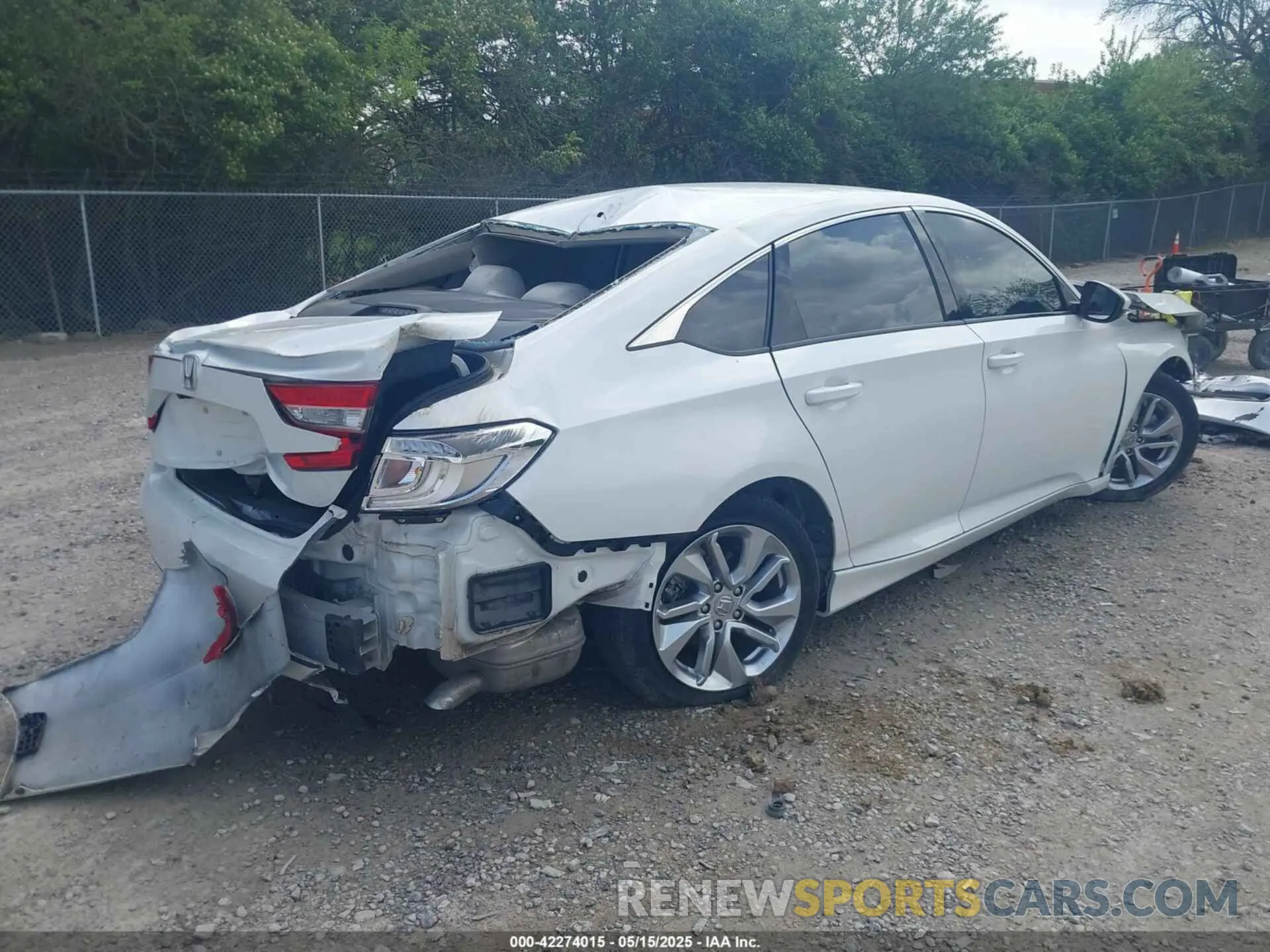 4 Photograph of a damaged car 1HGCV1F15MA011730 HONDA ACCORD 2021