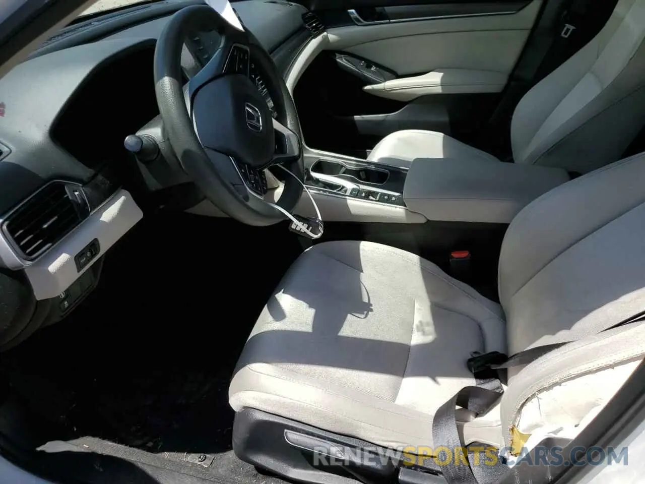 7 Photograph of a damaged car 1HGCV1F15MA038961 HONDA ACCORD 2021