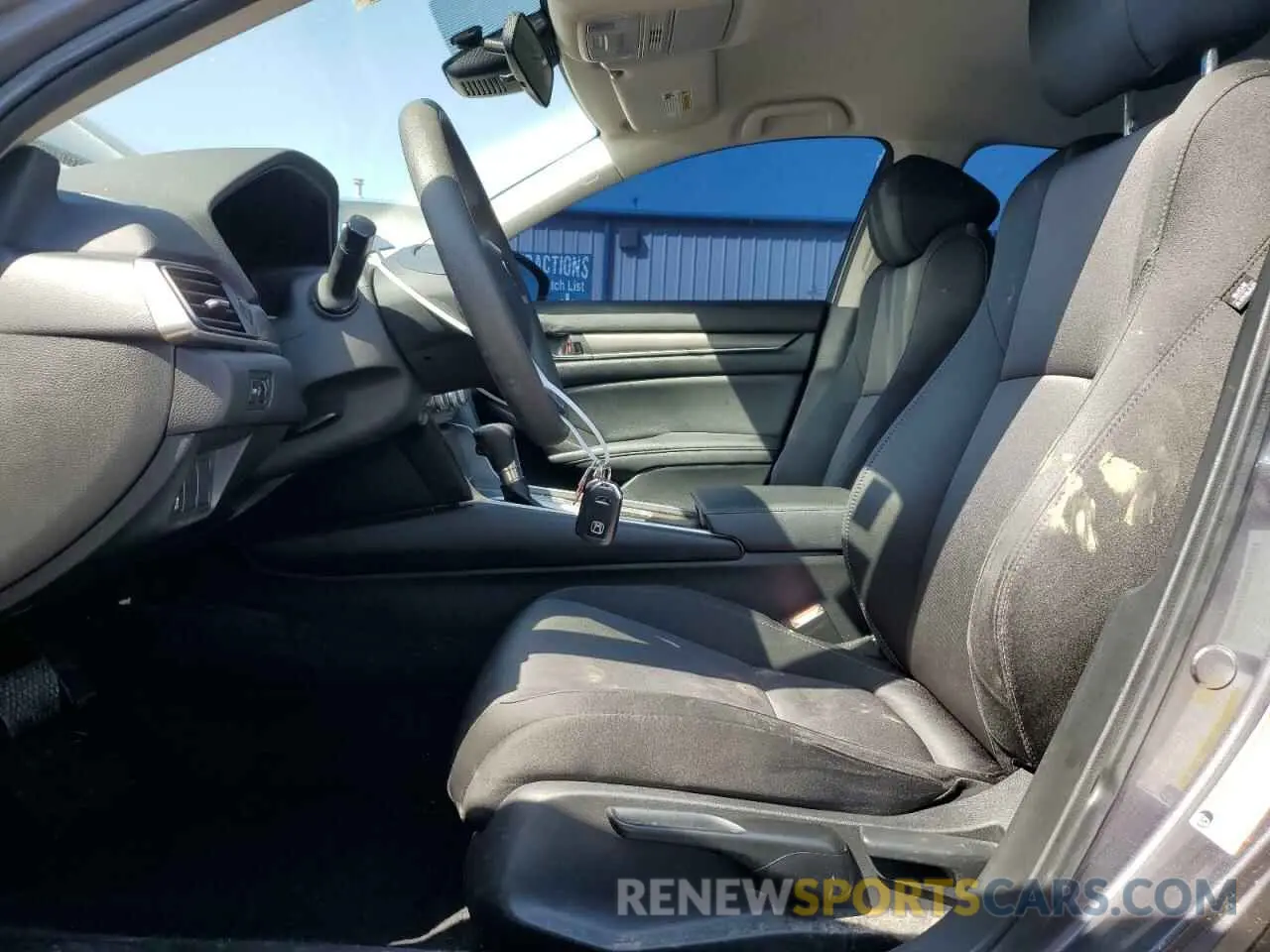 7 Photograph of a damaged car 1HGCV1F15MA105882 HONDA ACCORD 2021