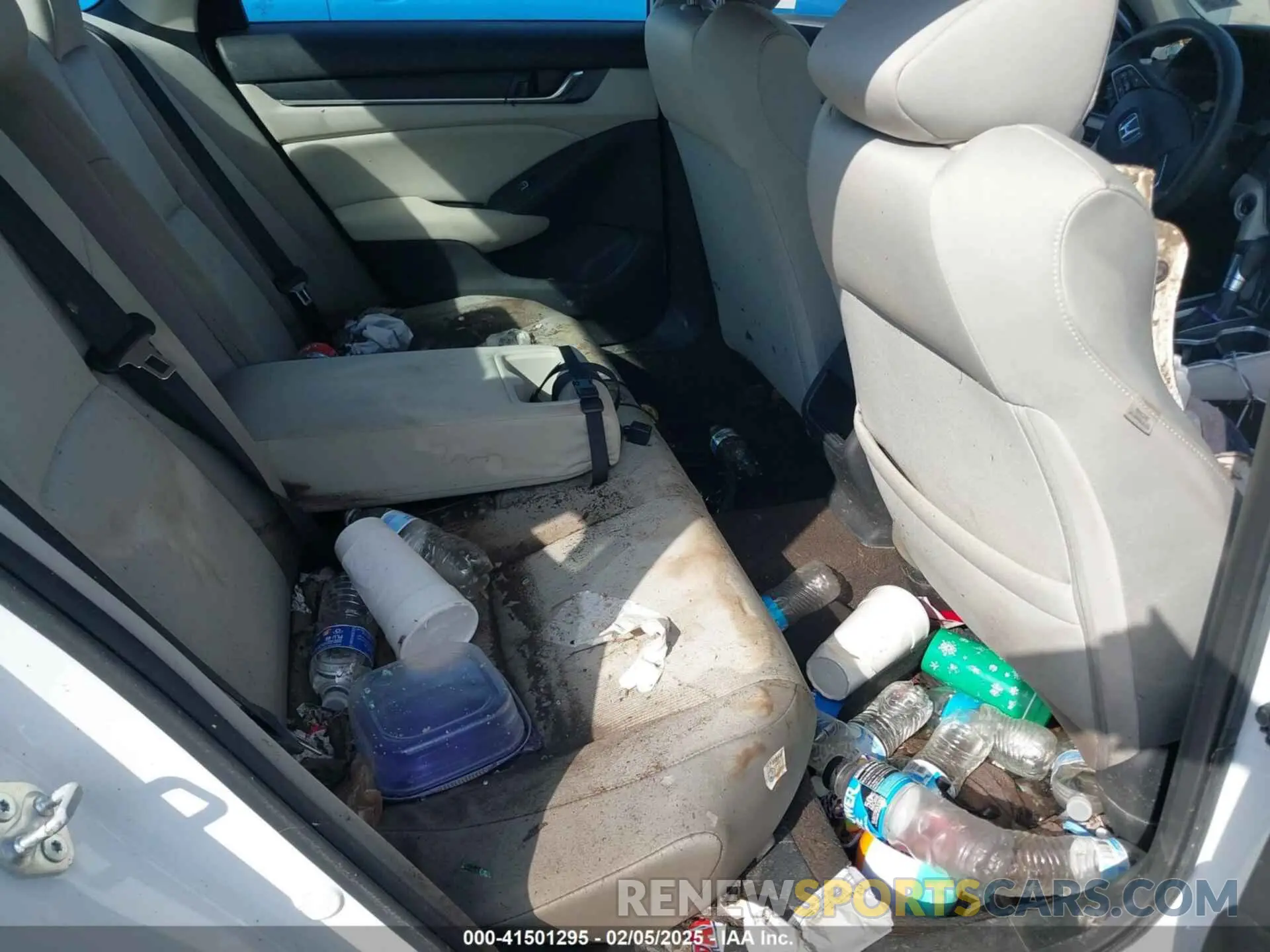 8 Photograph of a damaged car 1HGCV1F15MA120351 HONDA ACCORD 2021