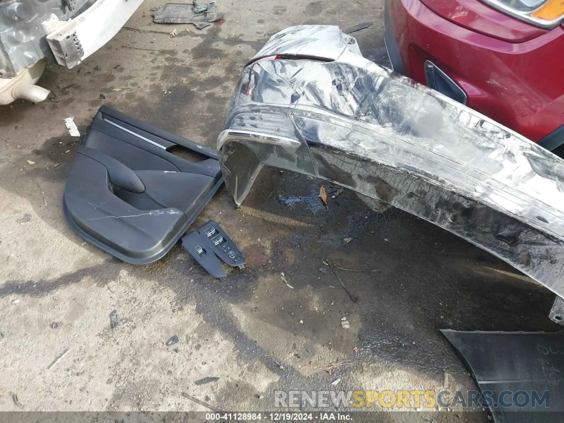 12 Photograph of a damaged car 1HGCV1F17MA066244 HONDA ACCORD 2021