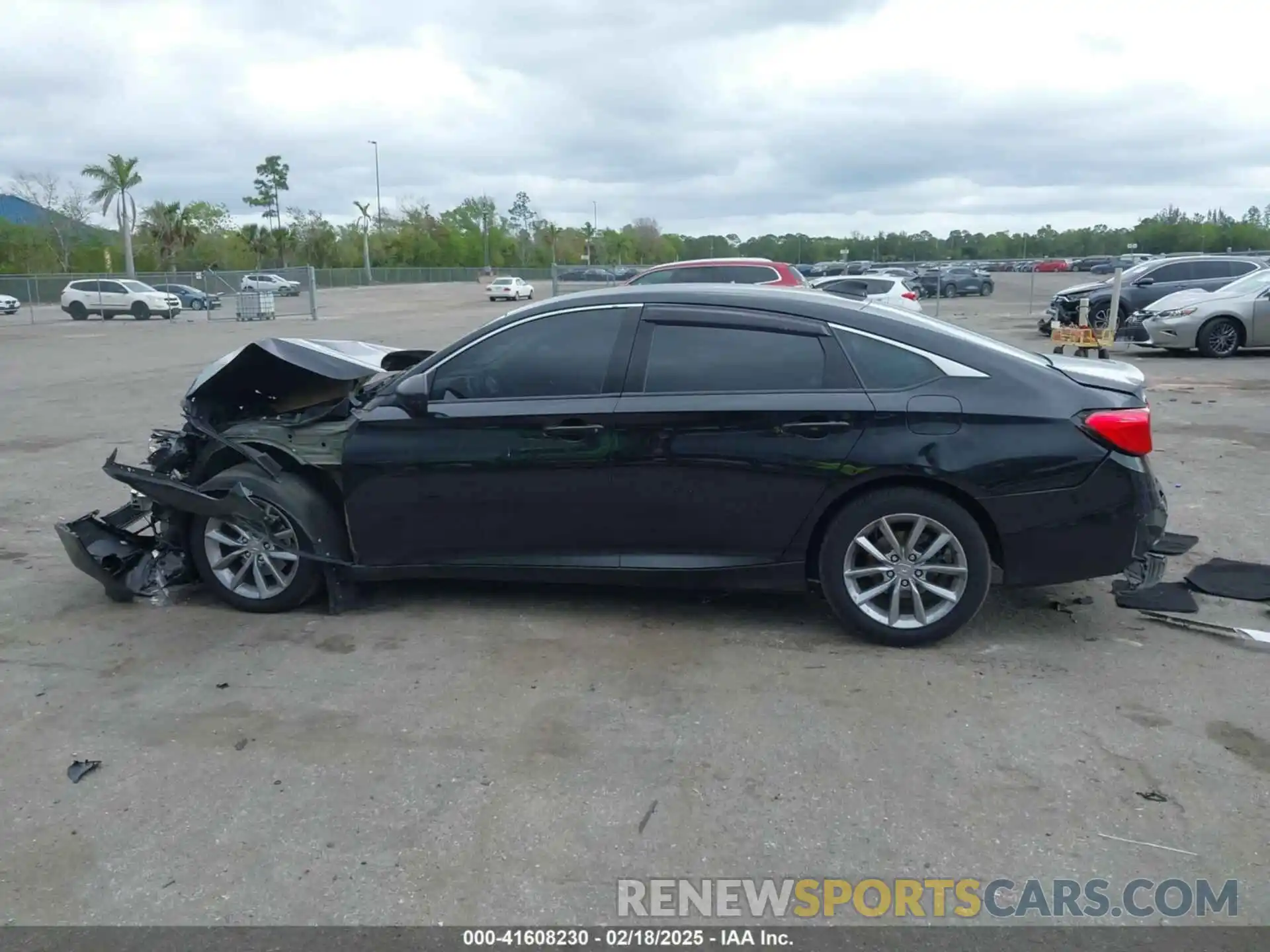 14 Photograph of a damaged car 1HGCV1F18MA013150 HONDA ACCORD 2021