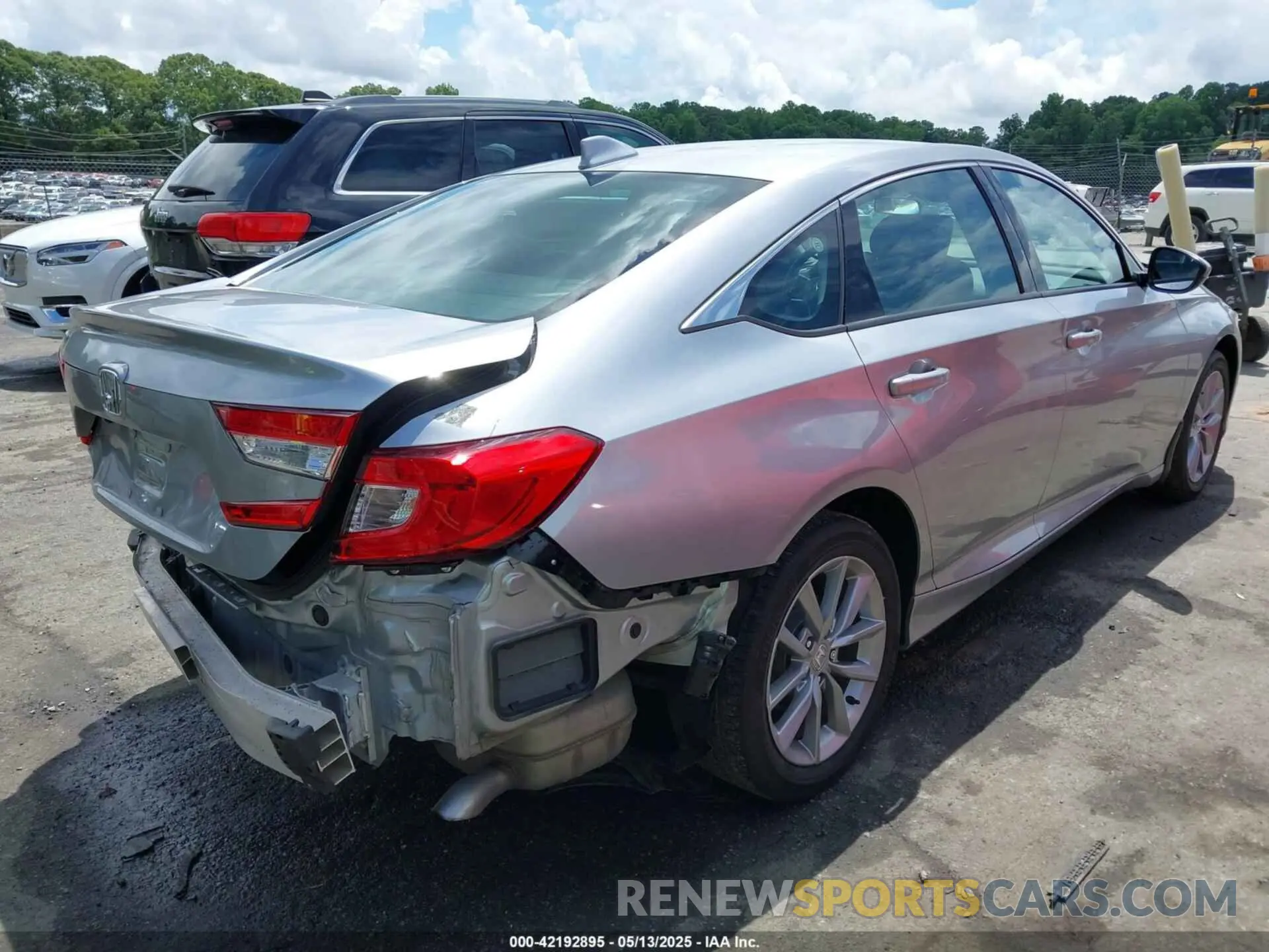 4 Photograph of a damaged car 1HGCV1F19MA103178 HONDA ACCORD 2021
