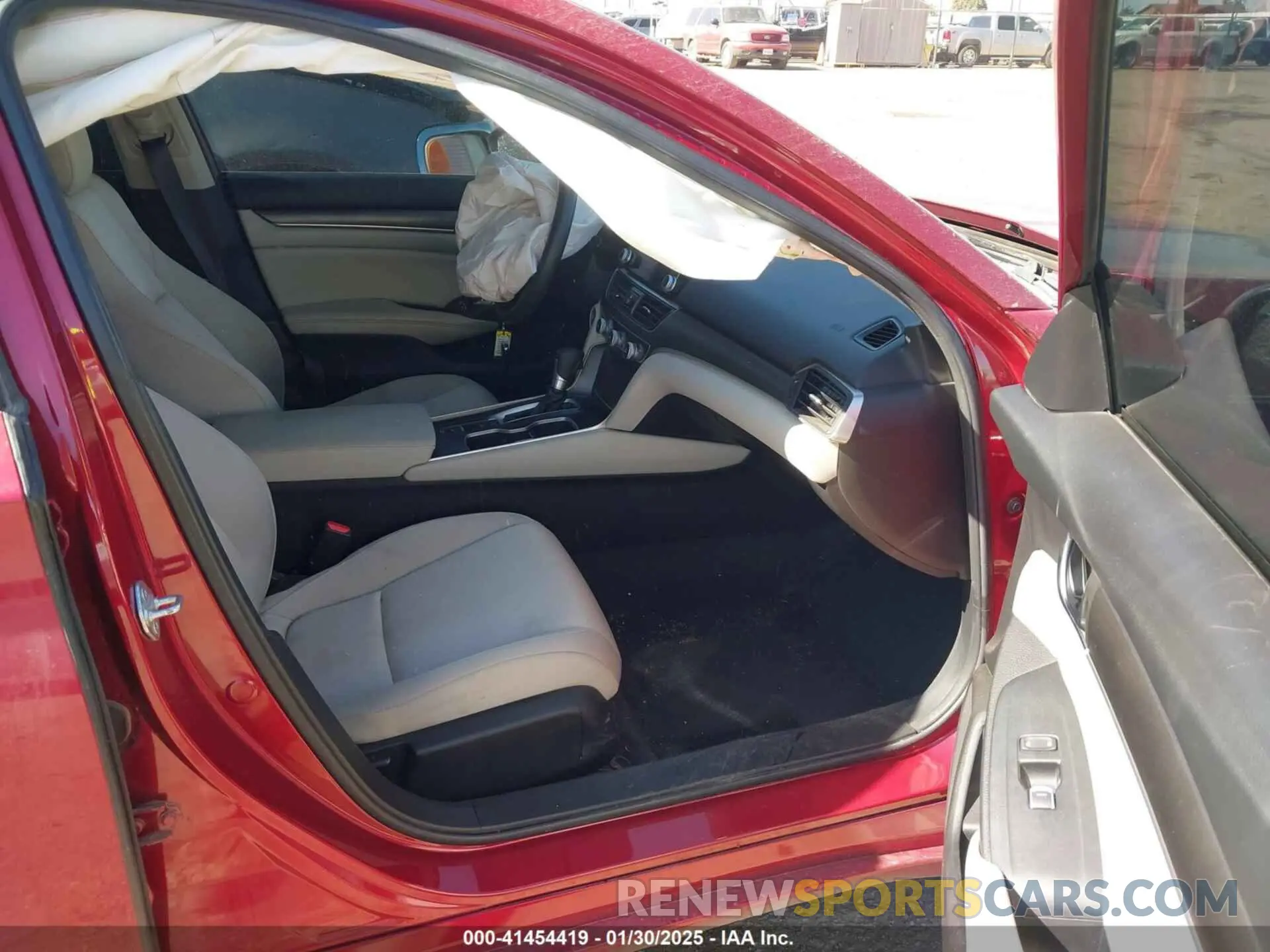5 Photograph of a damaged car 1HGCV1F1XMA020830 HONDA ACCORD 2021