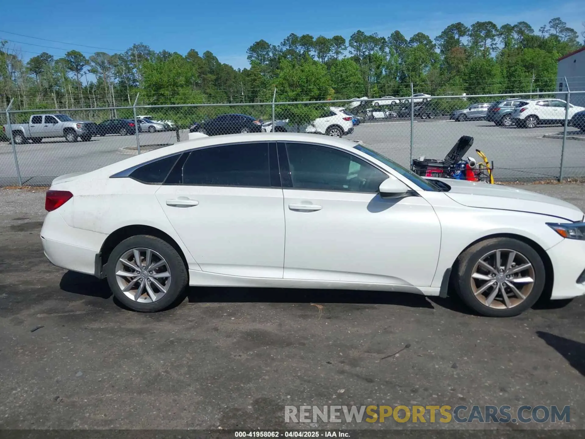 12 Photograph of a damaged car 1HGCV1F1XMA062446 HONDA ACCORD 2021
