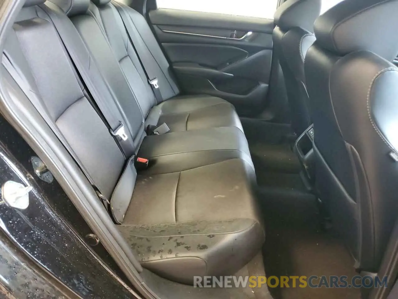 10 Photograph of a damaged car 1HGCV1F30MA045740 HONDA ACCORD 2021