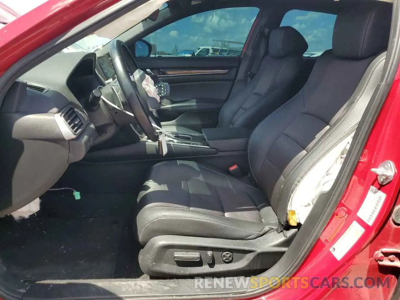 7 Photograph of a damaged car 1HGCV1F30MA054549 HONDA ACCORD 2021