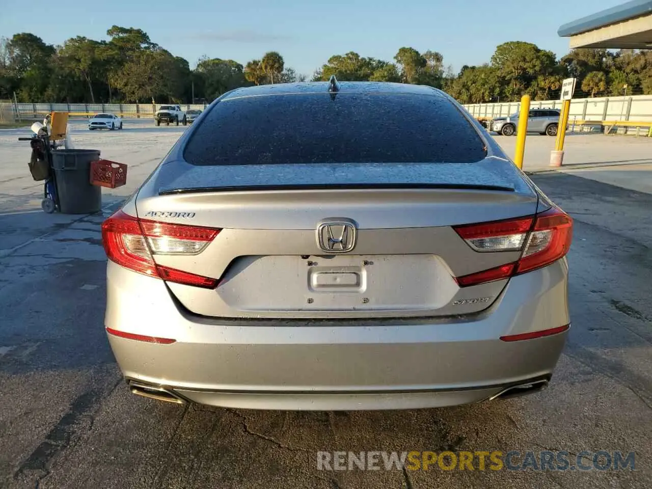6 Photograph of a damaged car 1HGCV1F30MA070024 HONDA ACCORD 2021