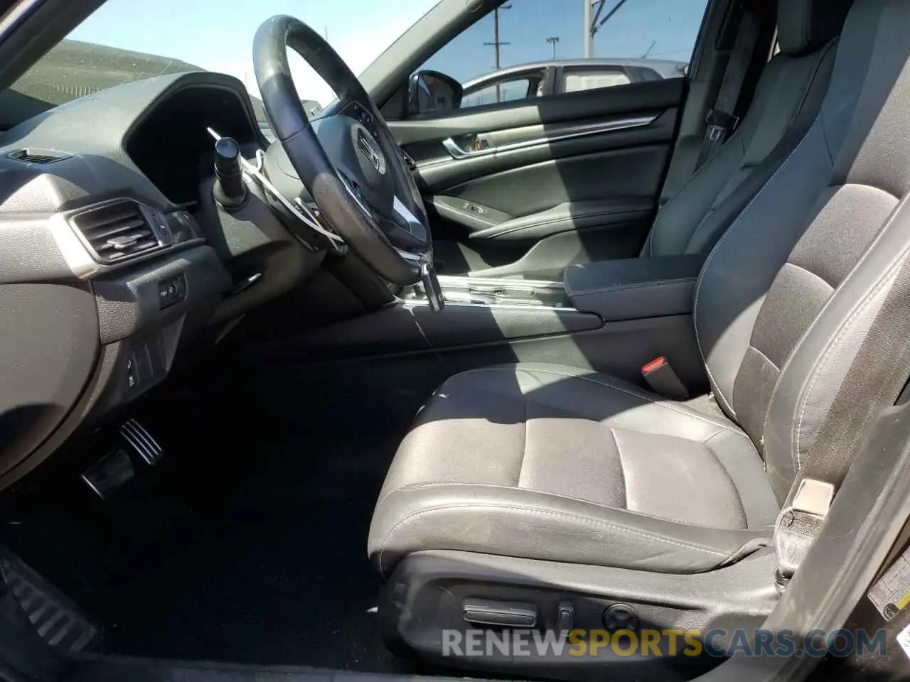 7 Photograph of a damaged car 1HGCV1F30MA098986 HONDA ACCORD 2021