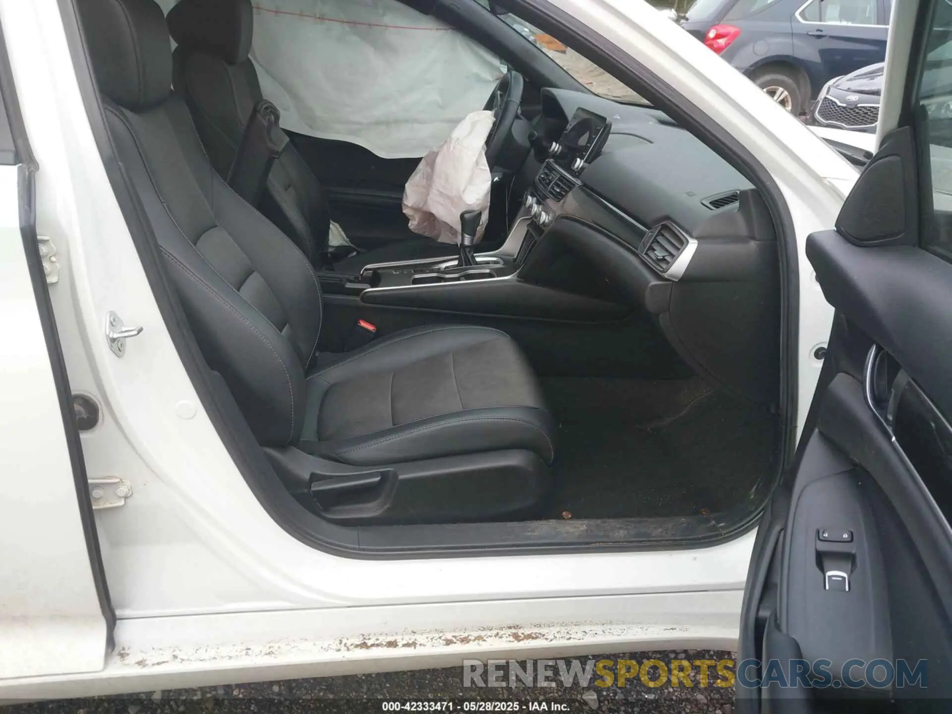 5 Photograph of a damaged car 1HGCV1F31MA045486 HONDA ACCORD 2021