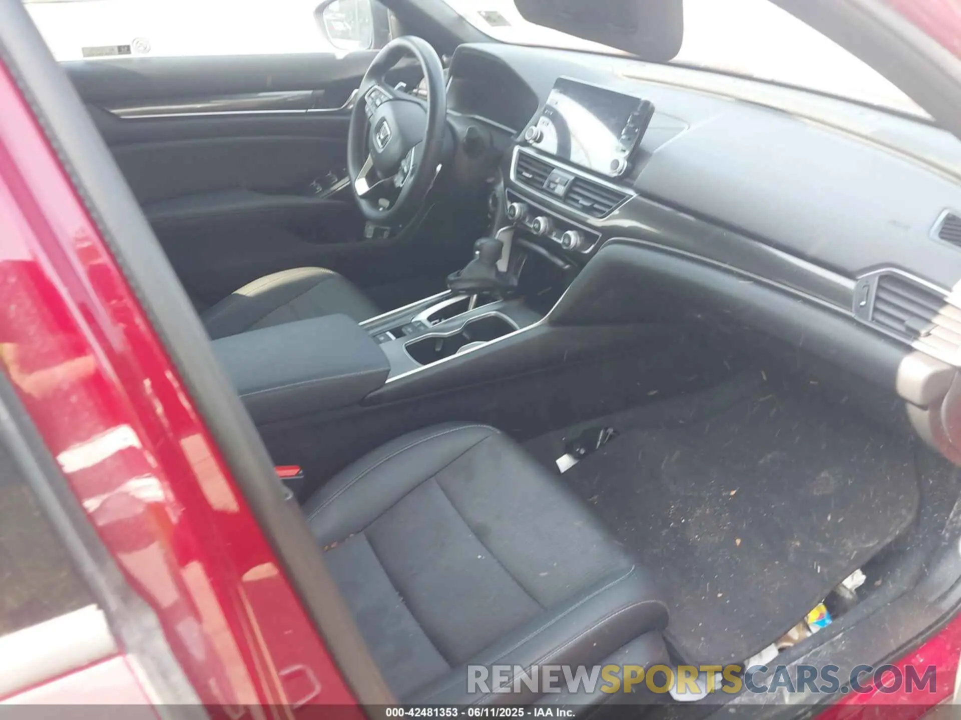 5 Photograph of a damaged car 1HGCV1F31MA080707 HONDA ACCORD 2021