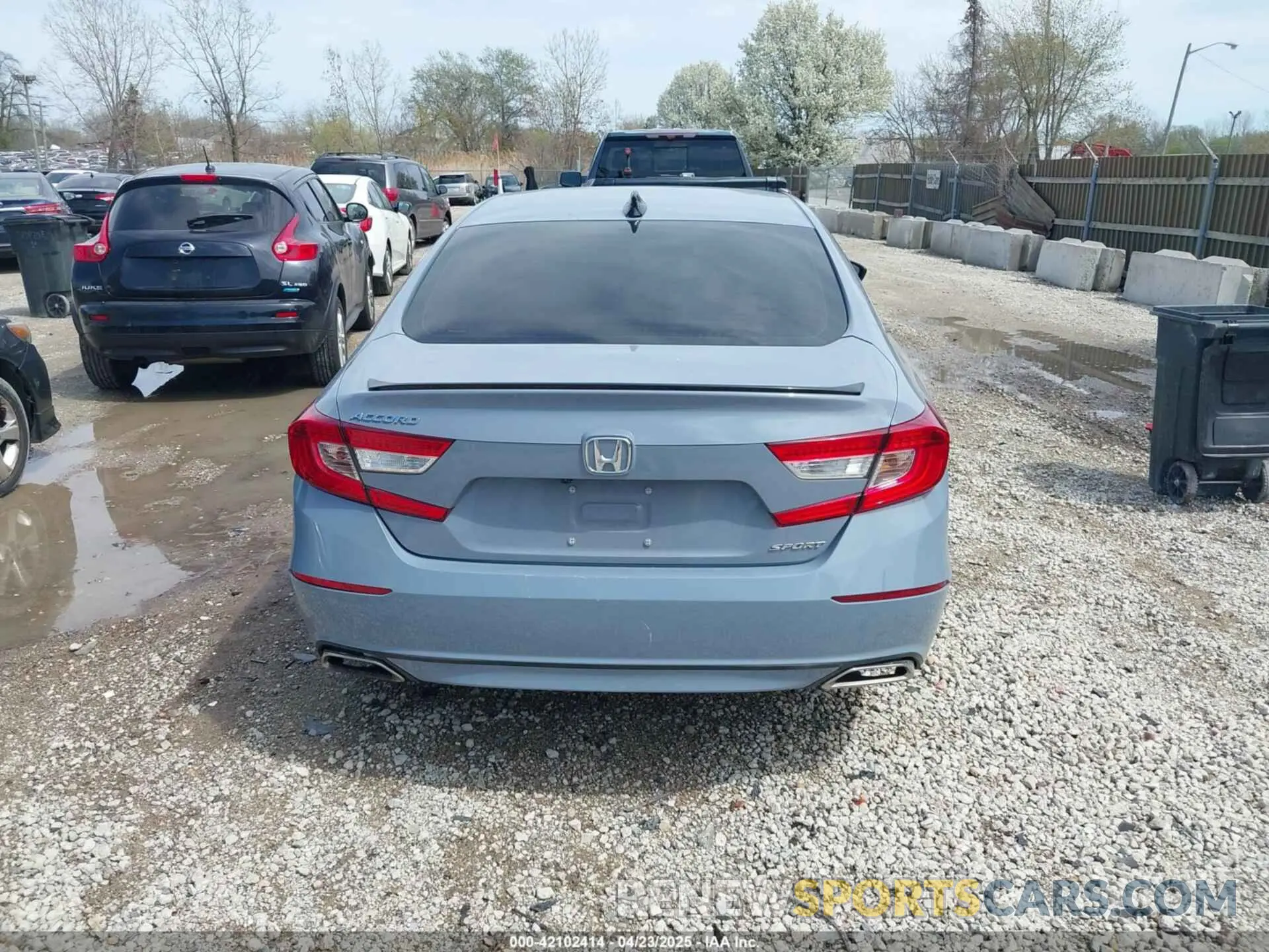 17 Photograph of a damaged car 1HGCV1F31MA102124 HONDA ACCORD 2021